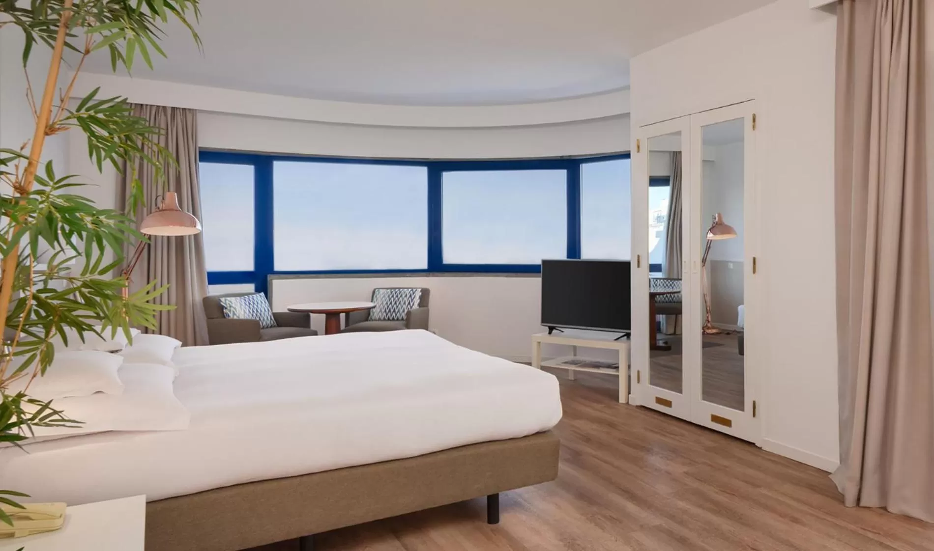 Bedroom, Bed in Hotel Pestana Cascais Ocean & Conference Aparthotel