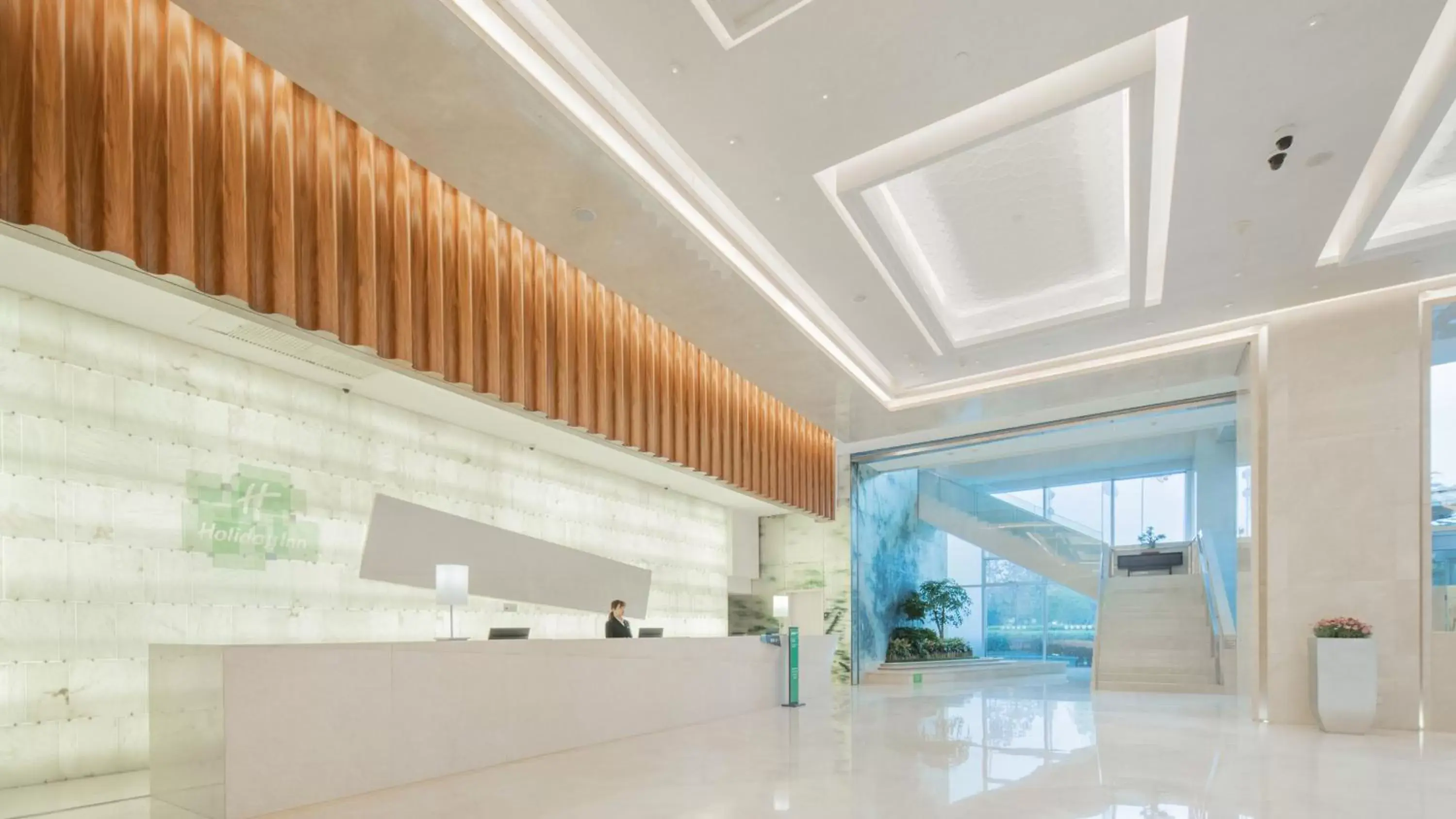 Property building, Lobby/Reception in Holiday Inn Beijing Focus Square, an IHG Hotel