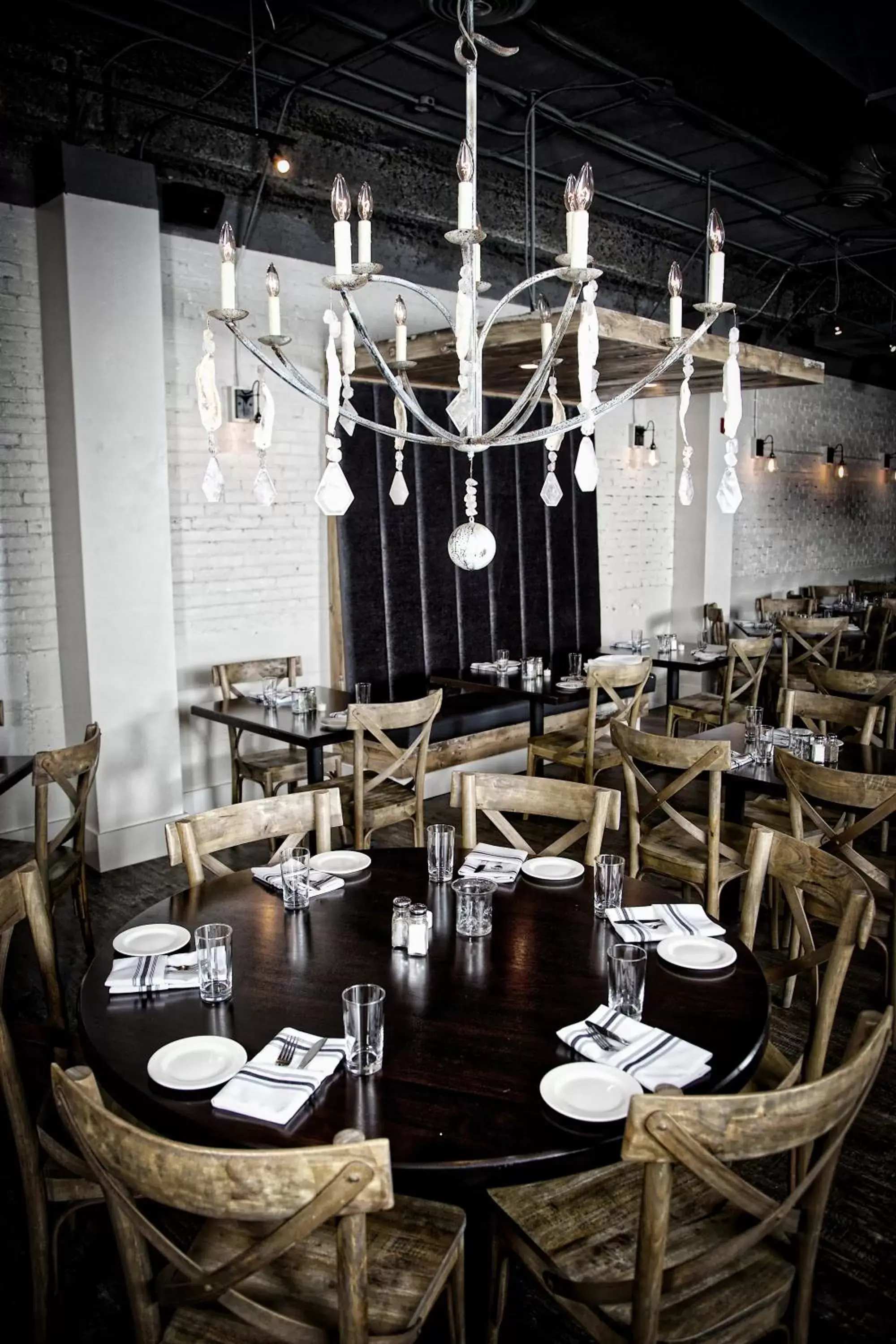 Restaurant/Places to Eat in CopperLeaf Boutique Hotel & Spa; BW Premier Collection