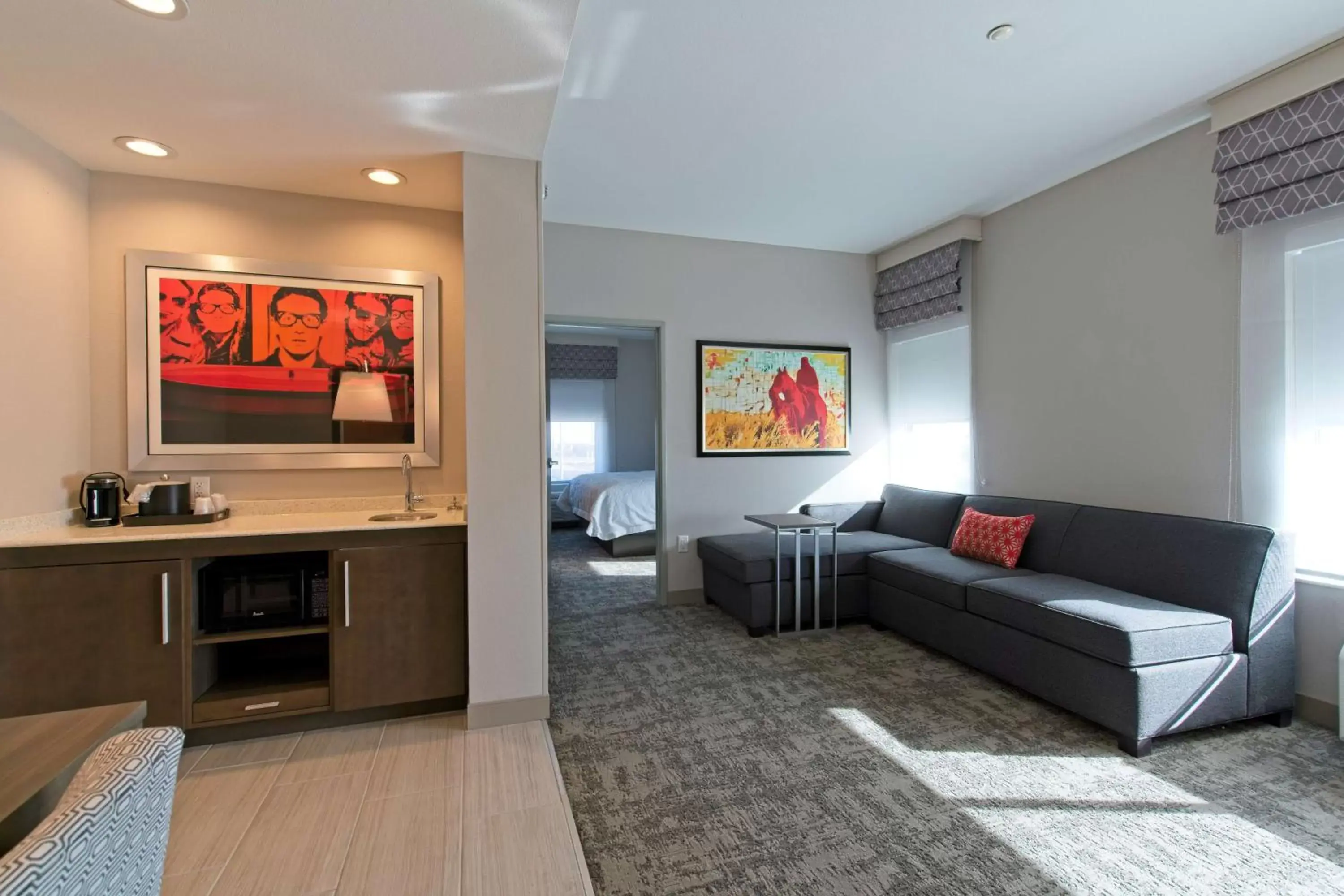 Living room, Seating Area in Hampton Inn & Suites Lubbock University, Tx
