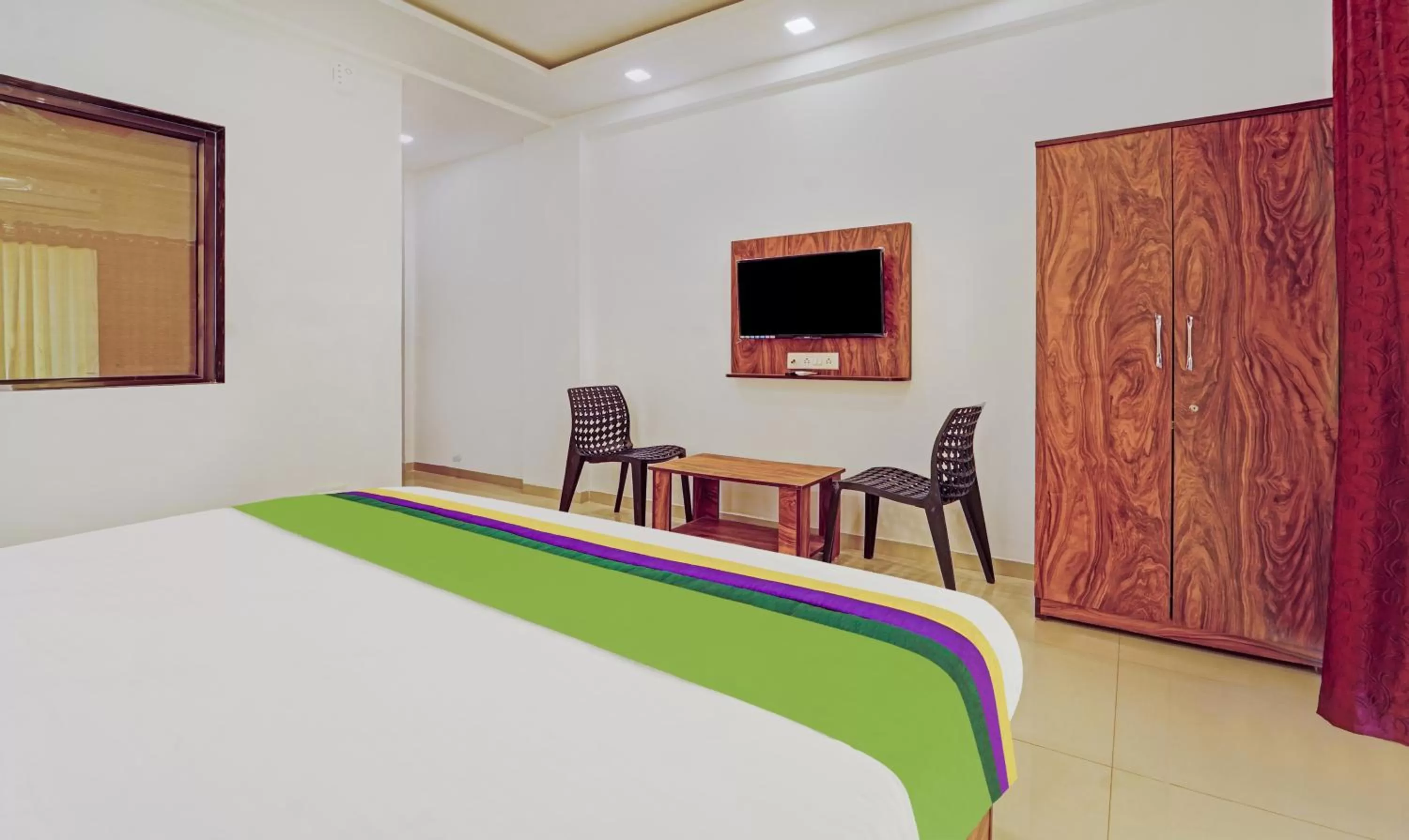 Bed in Treebo Trend Infinity View