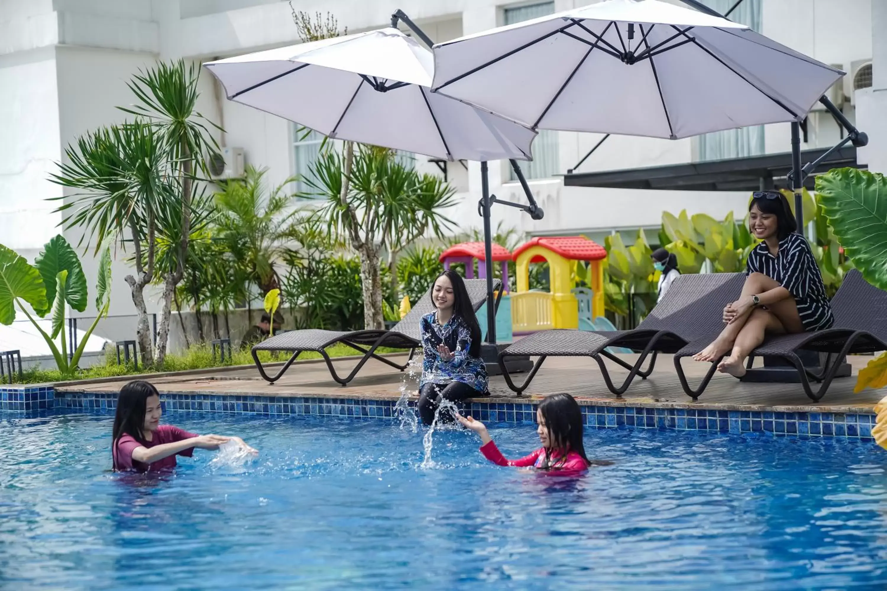 Swimming pool in Luminor Hotel Purwokerto By WH Swimming pool in Luminor Hotel Purwokerto By WH