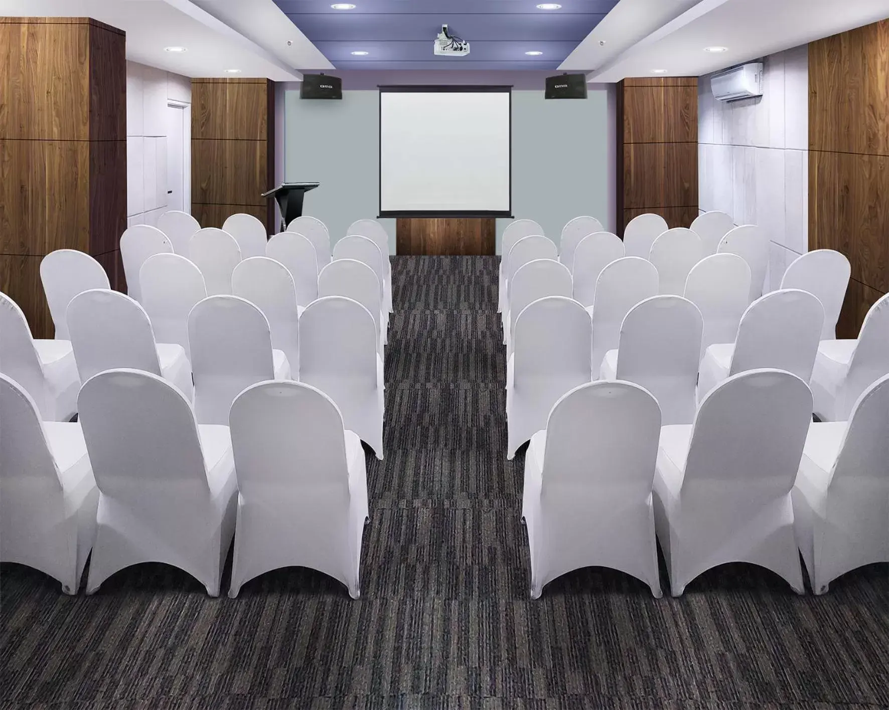 Meeting/conference room in favehotel Graha Agung Surabaya