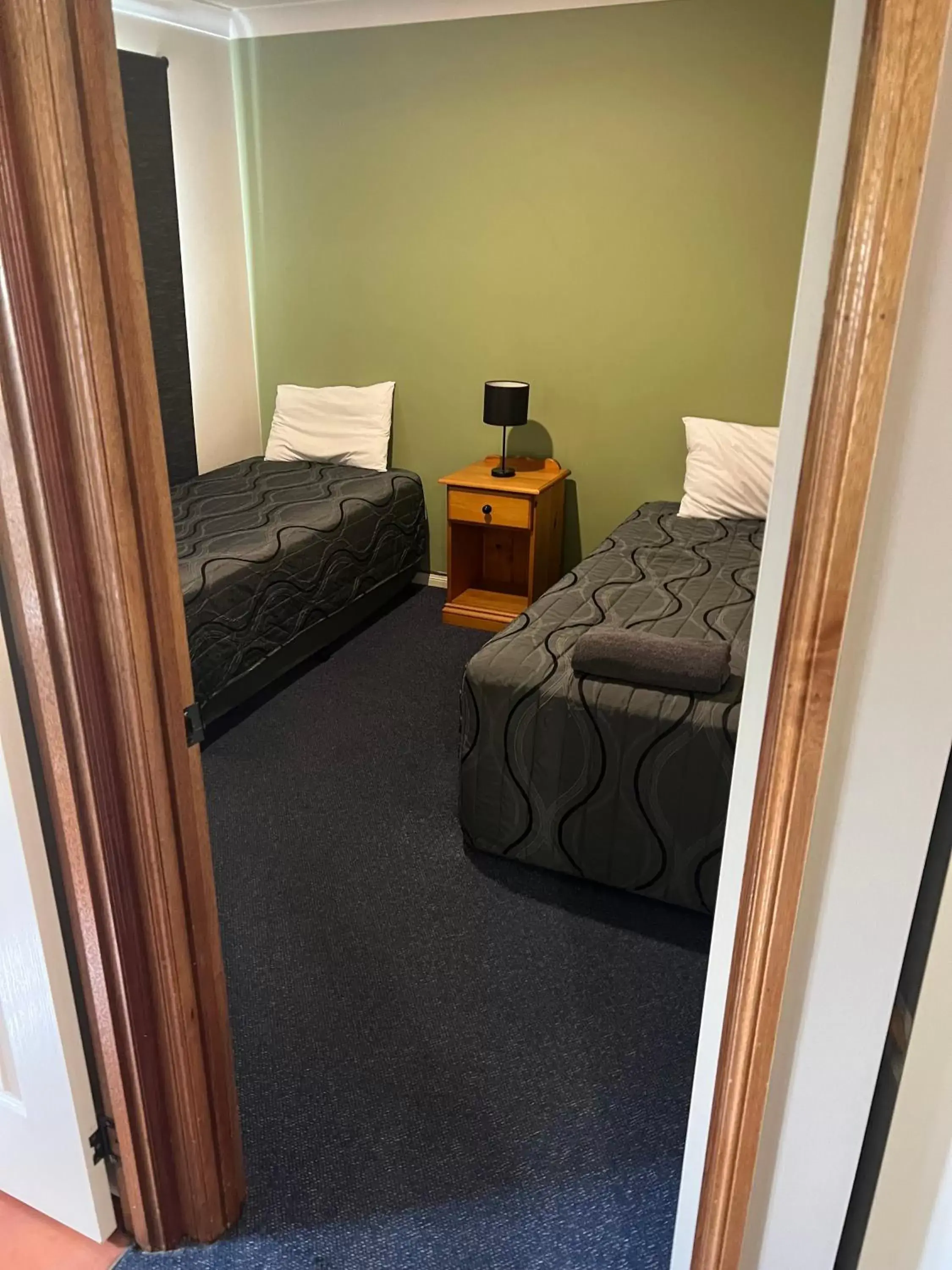 Two-Bedroom Apartment in Asters On James Motor Inn Two-Bedroom Apartment in Asters On James Motor Inn