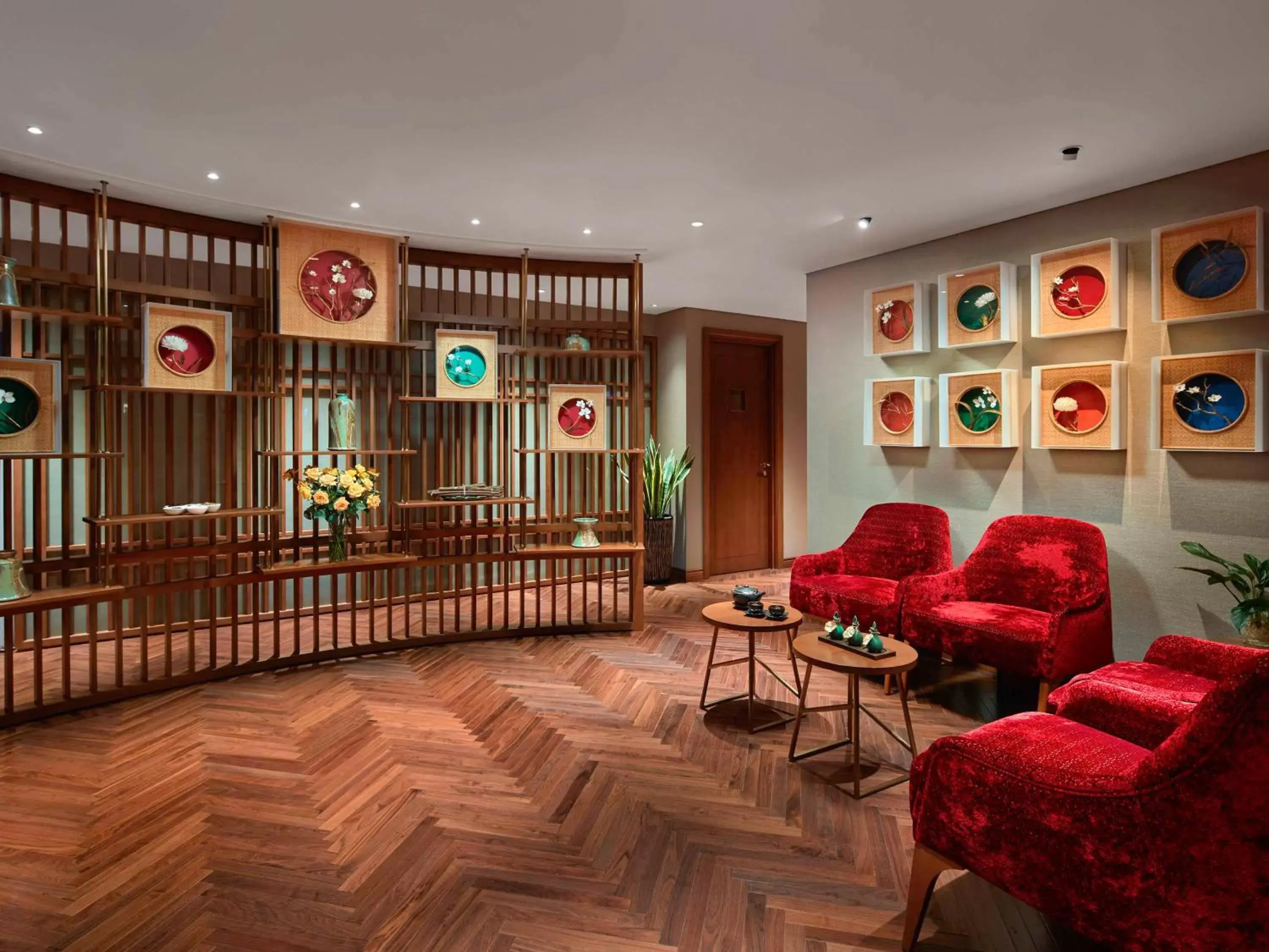 Property building, Lobby/Reception in Grand Mercure Hanoi