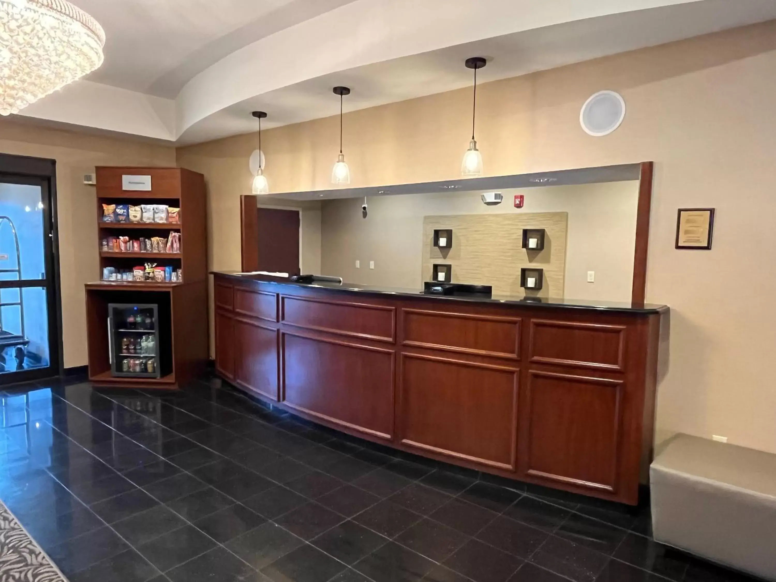 Lobby or reception, Lobby/Reception in Comfort Suites Mahwah - Paramus