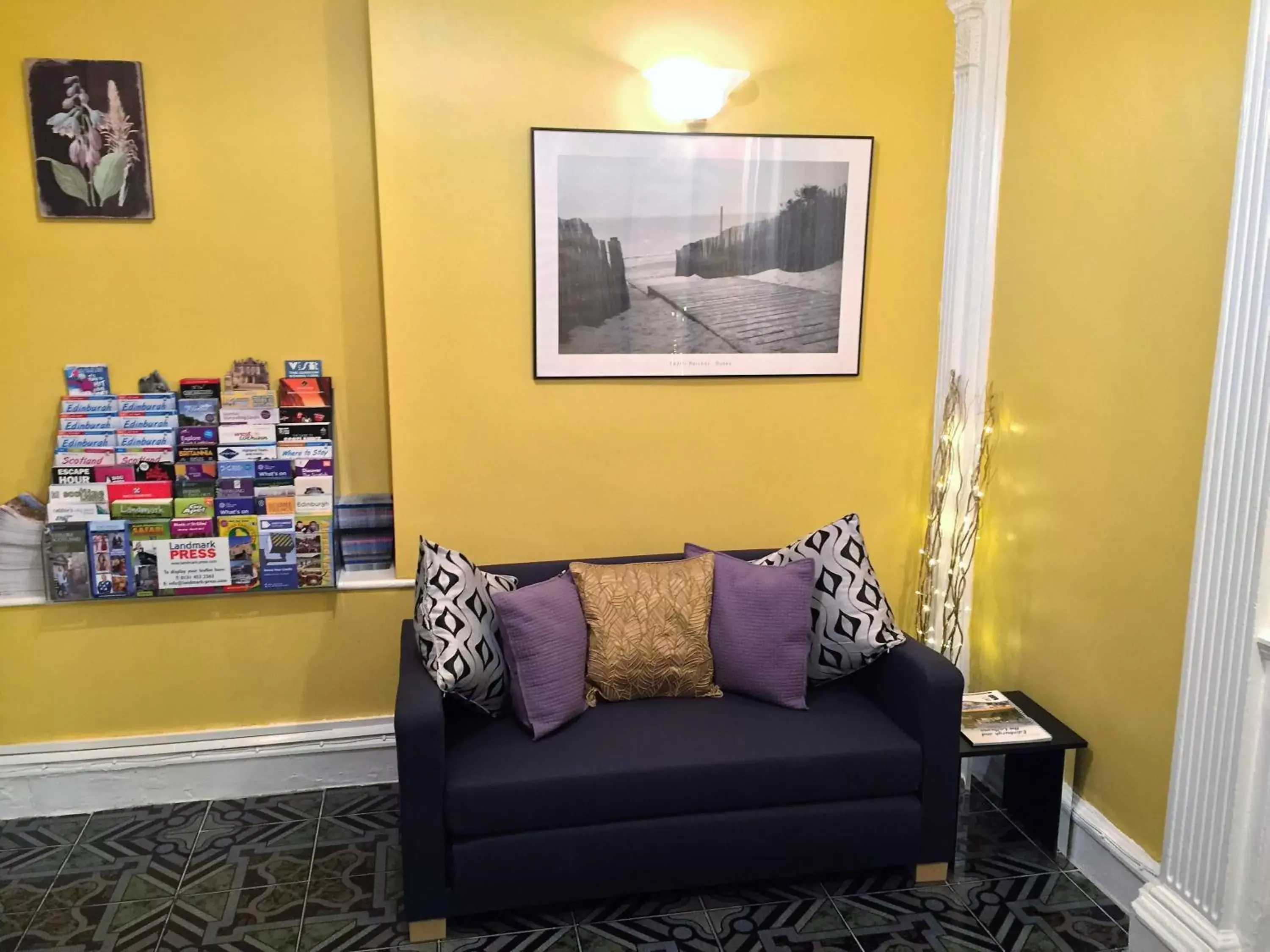 Seating Area in 16 Pilrig Guest House