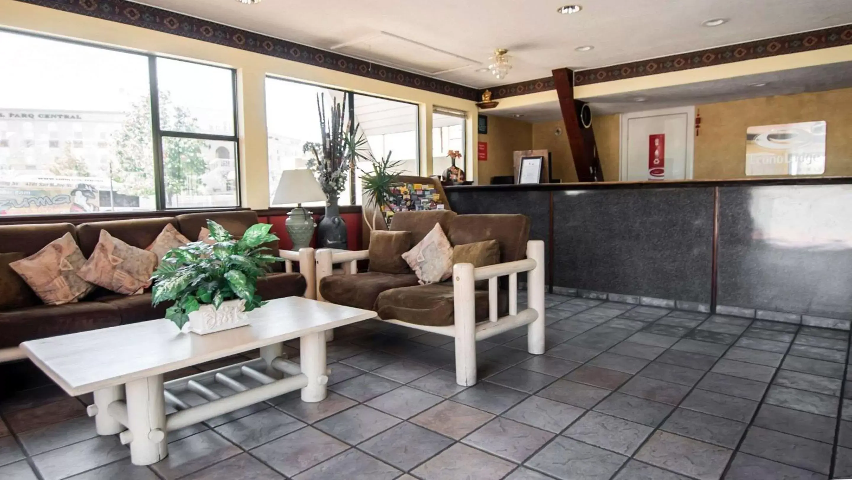 Lobby or reception, Lobby/Reception in Econo Lodge Downtown Albuquerque