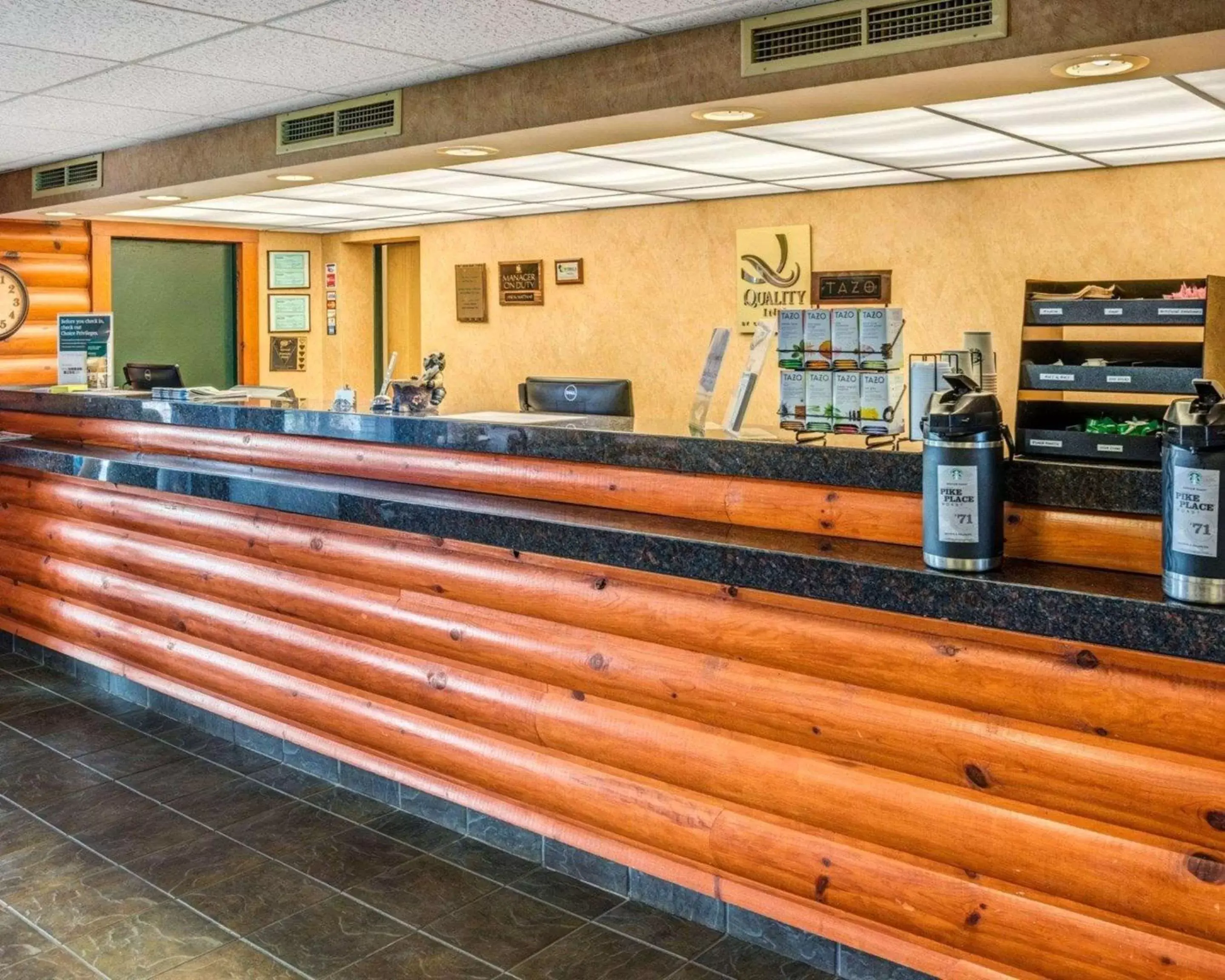 Lobby or reception in Quality Inn Ashland - Lake Superior