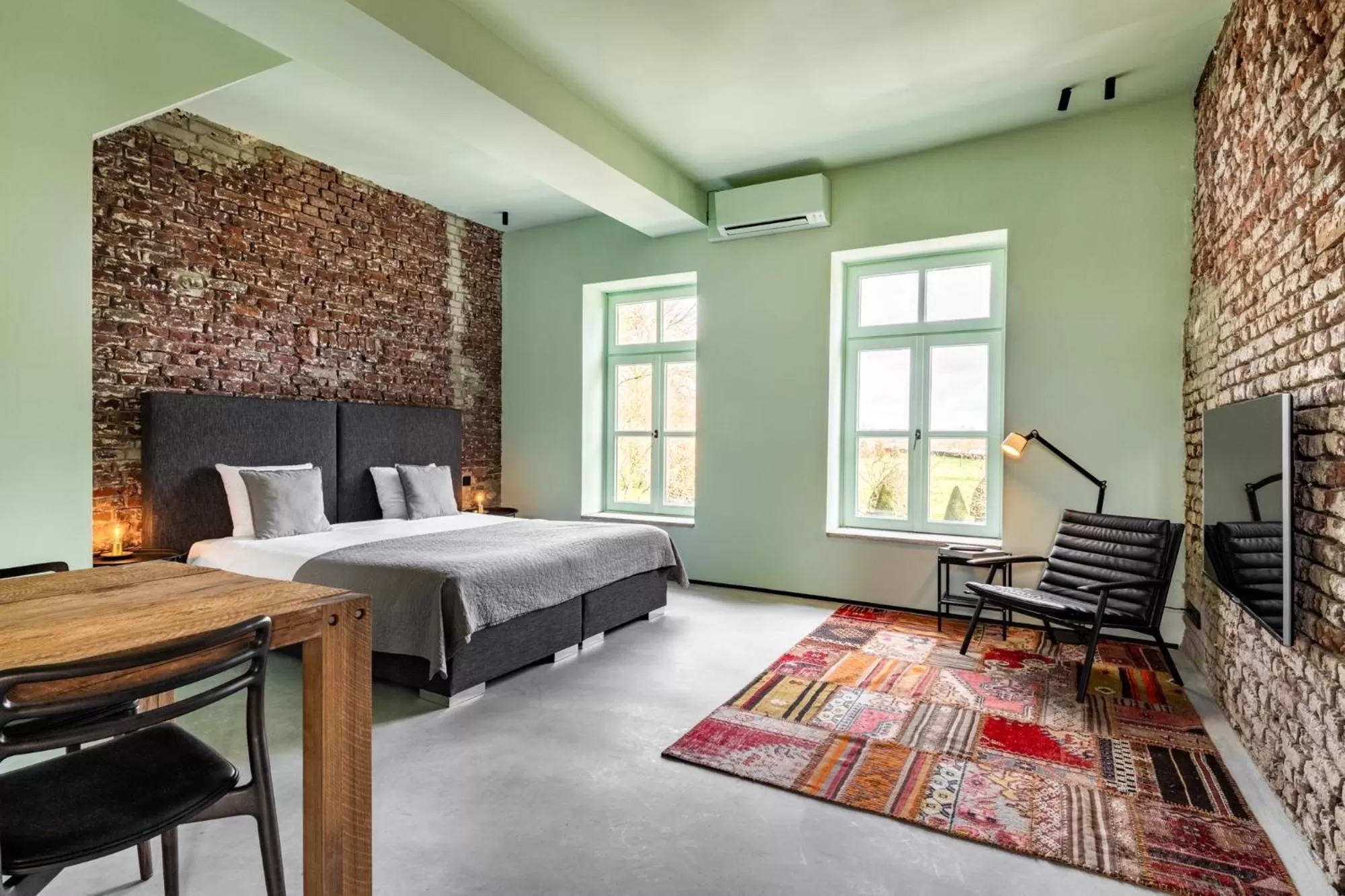 Bed in Landgoed Kasteel de Hoogenweerth