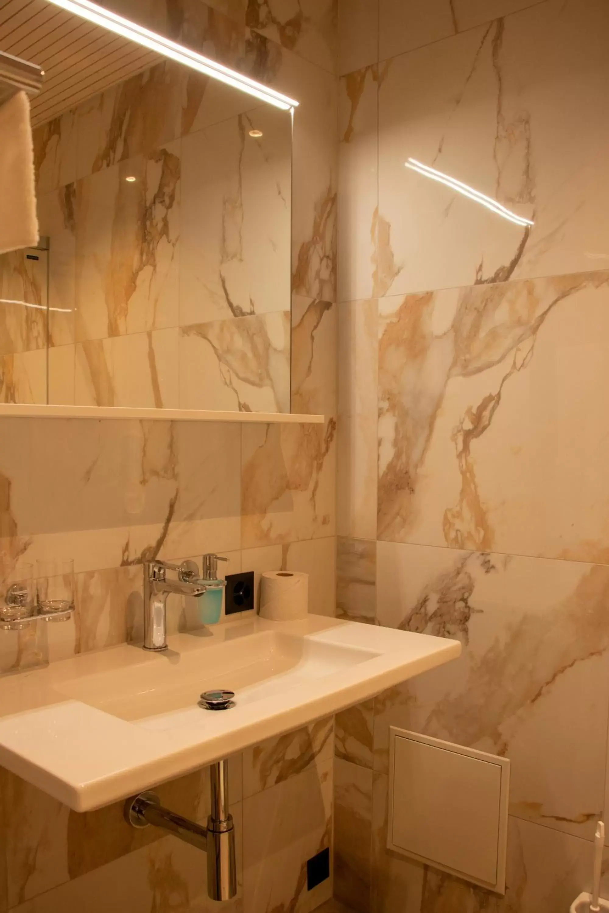 Studio with Balcony in AMANTE Hotel Studio with Balcony in AMANTE Hotel