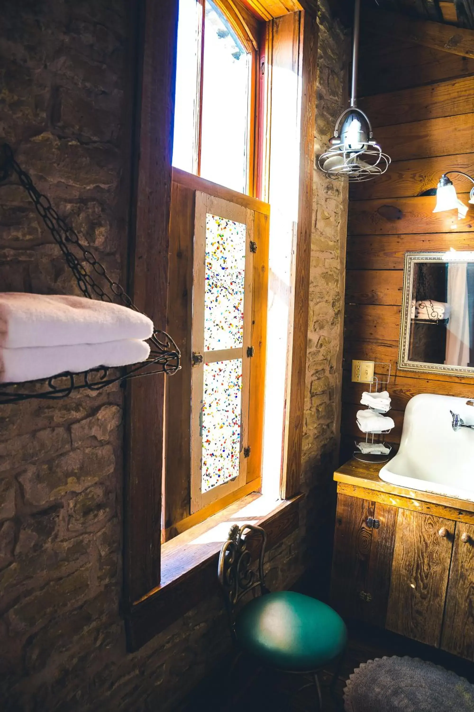 Bathroom in Upstairs Inn