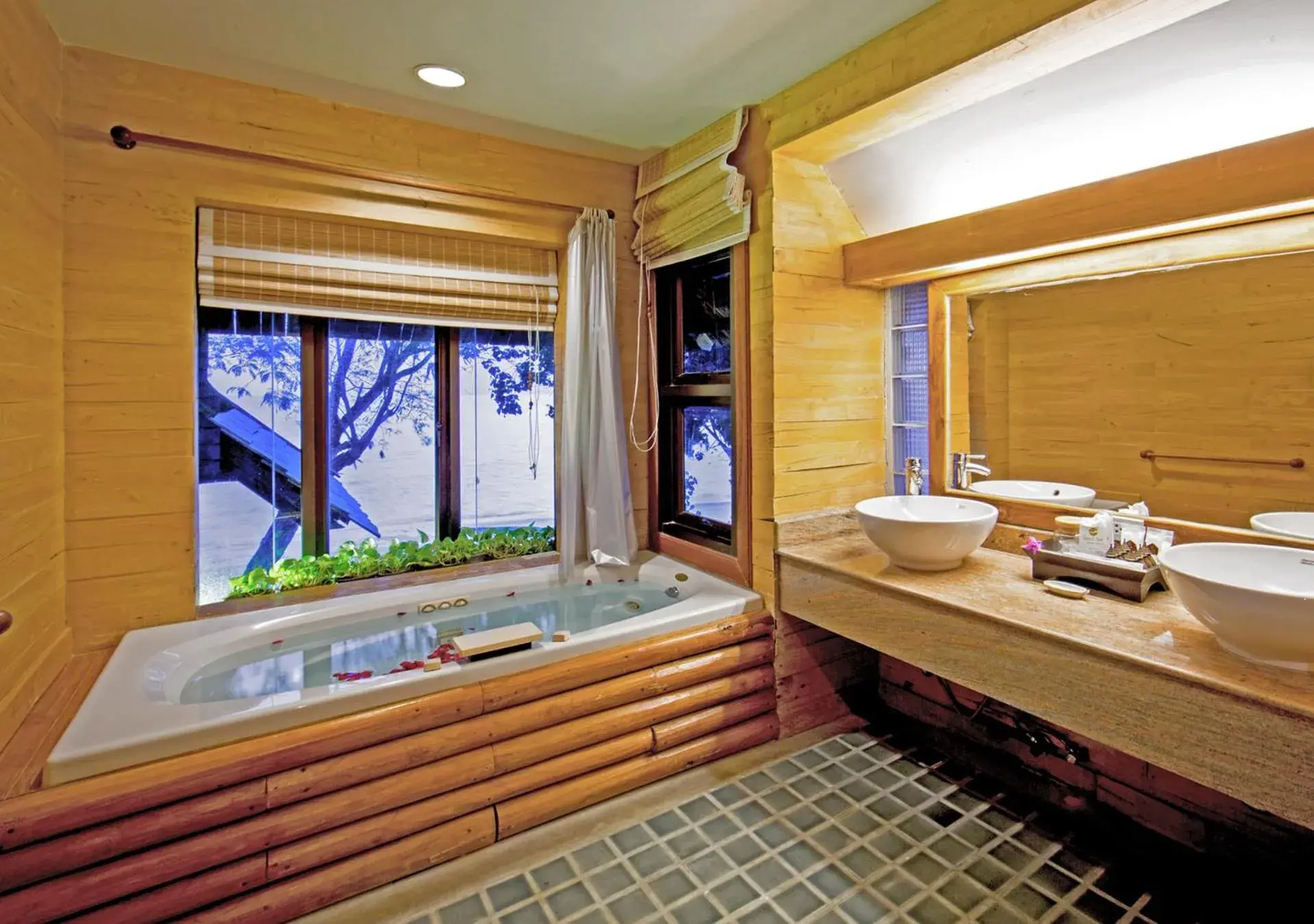 Bathroom in Sunset Park Resort And Spa - SHA Plus