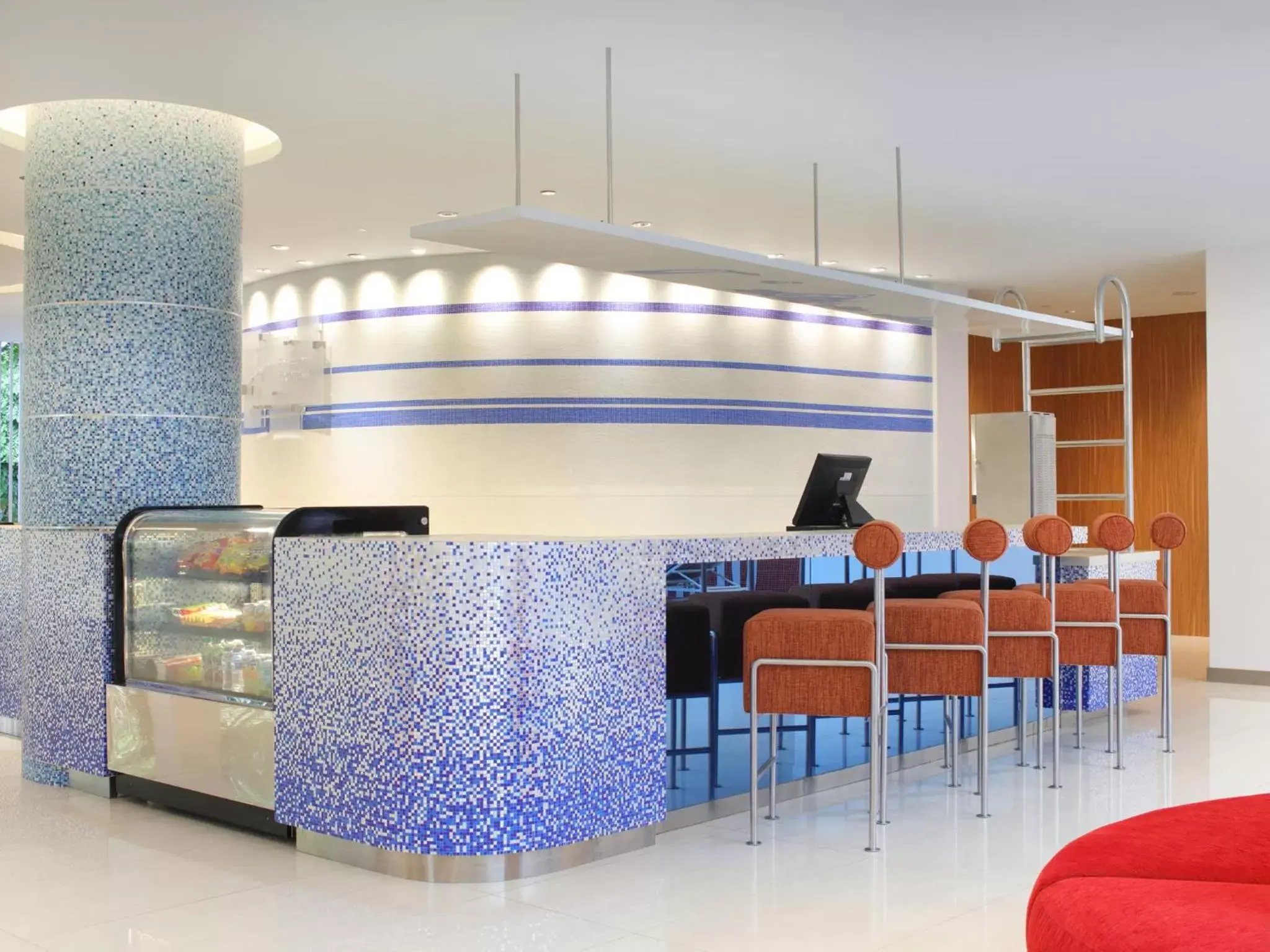 Restaurant/places to eat in Holiday Inn Express Baruna by IHG Restaurant/places to eat in Holiday Inn Express Baruna by IHG