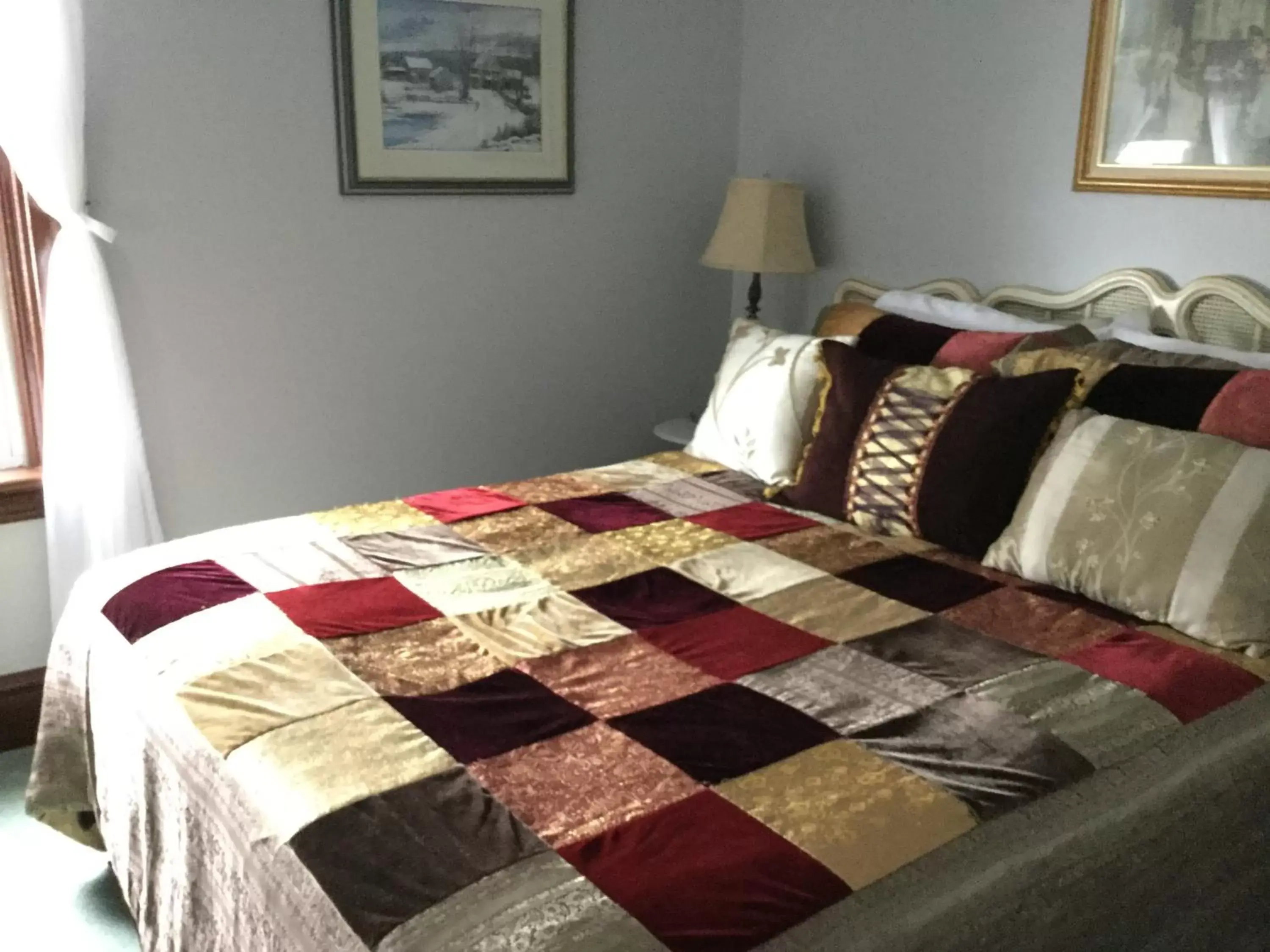 Bedroom, Bed in Pemberley House Bed and Breakfast