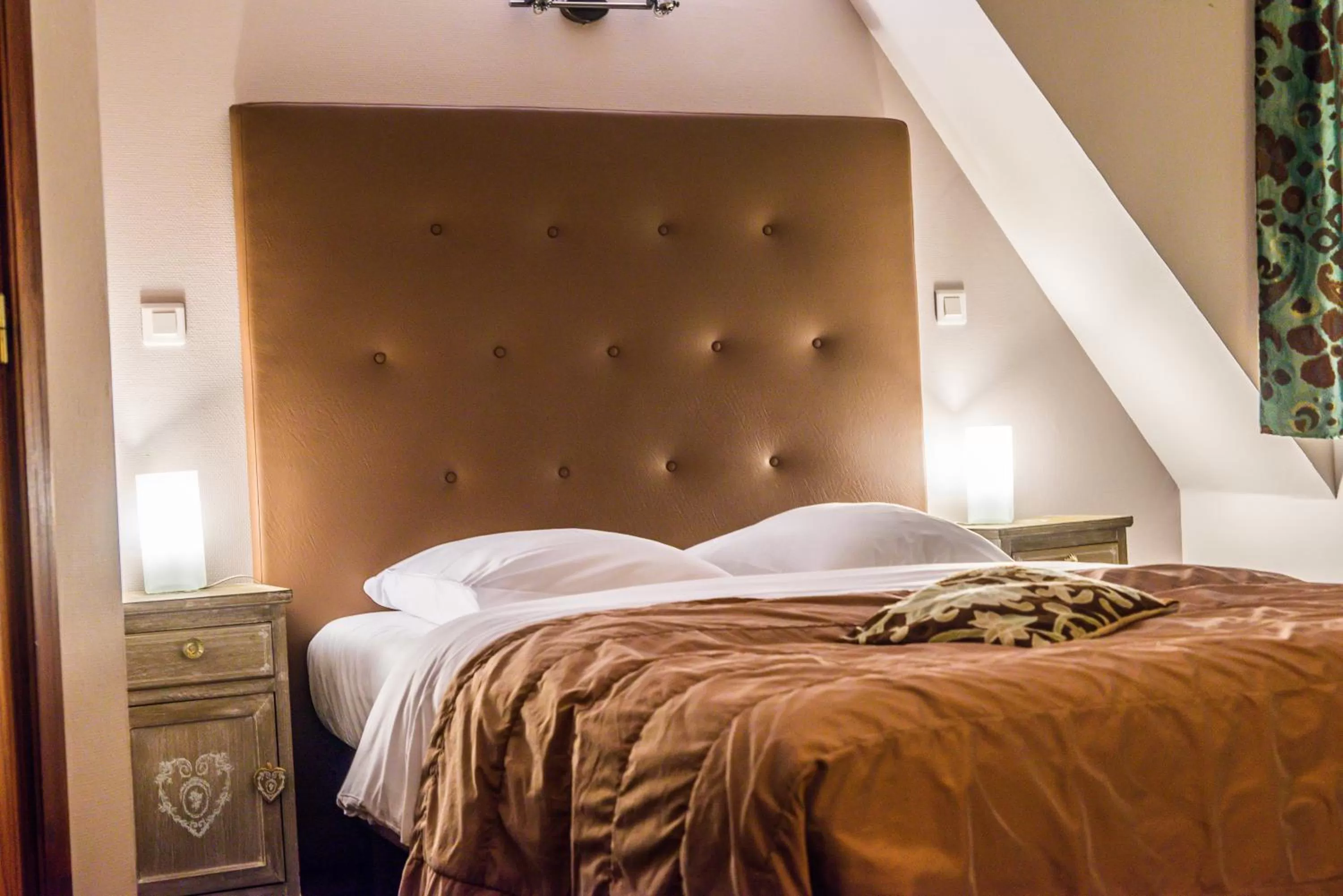 Bed in Hôtel Au Lion