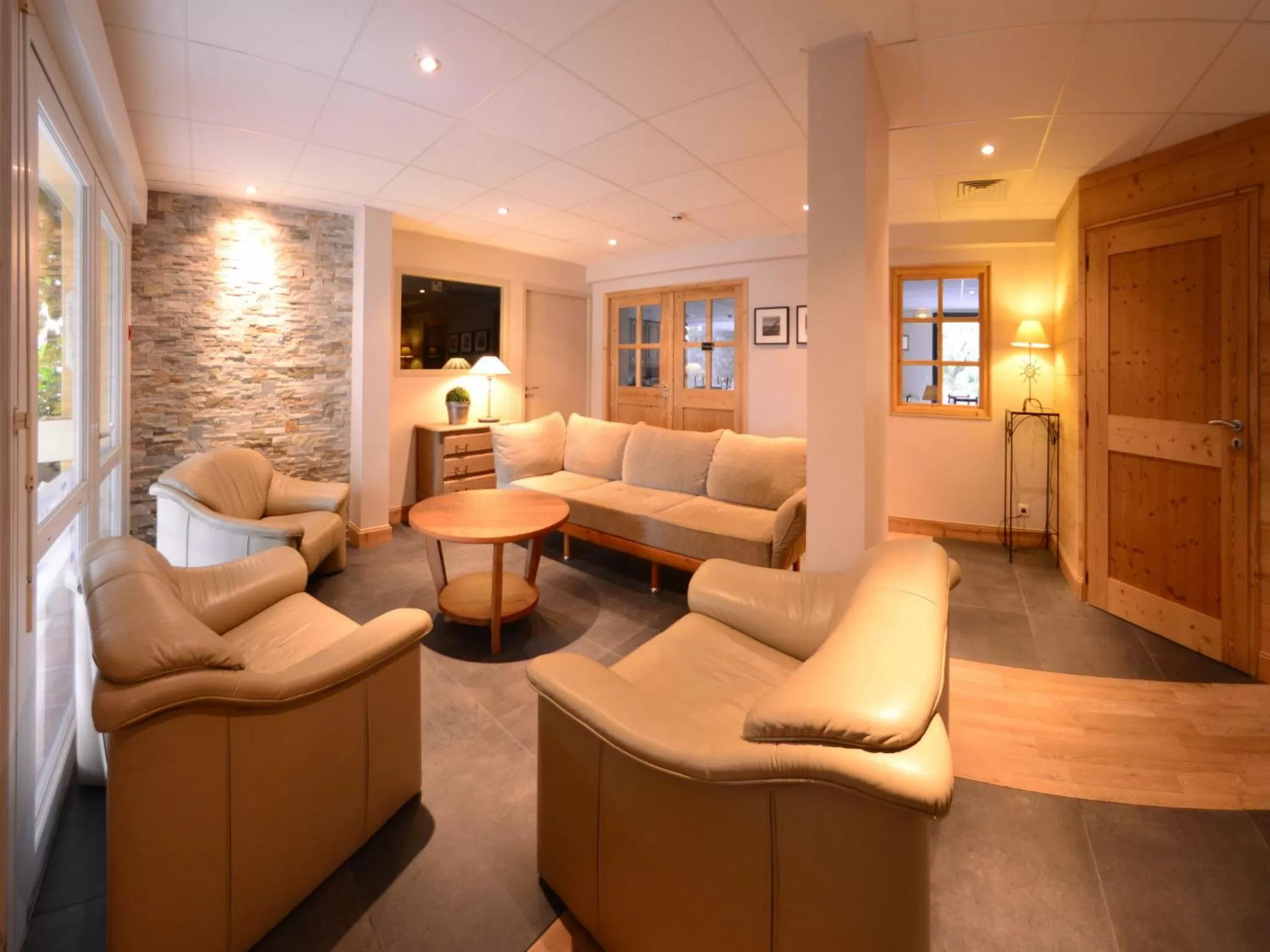 Lounge or bar in Hotel Les Terrasses