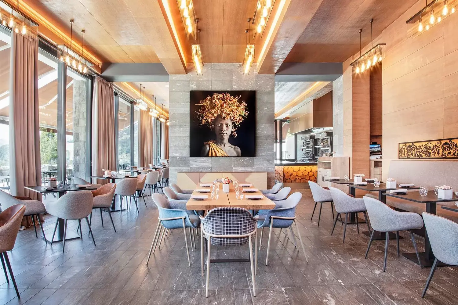 Restaurant/places to eat in Villars Palace Restaurant/places to eat in Villars Palace