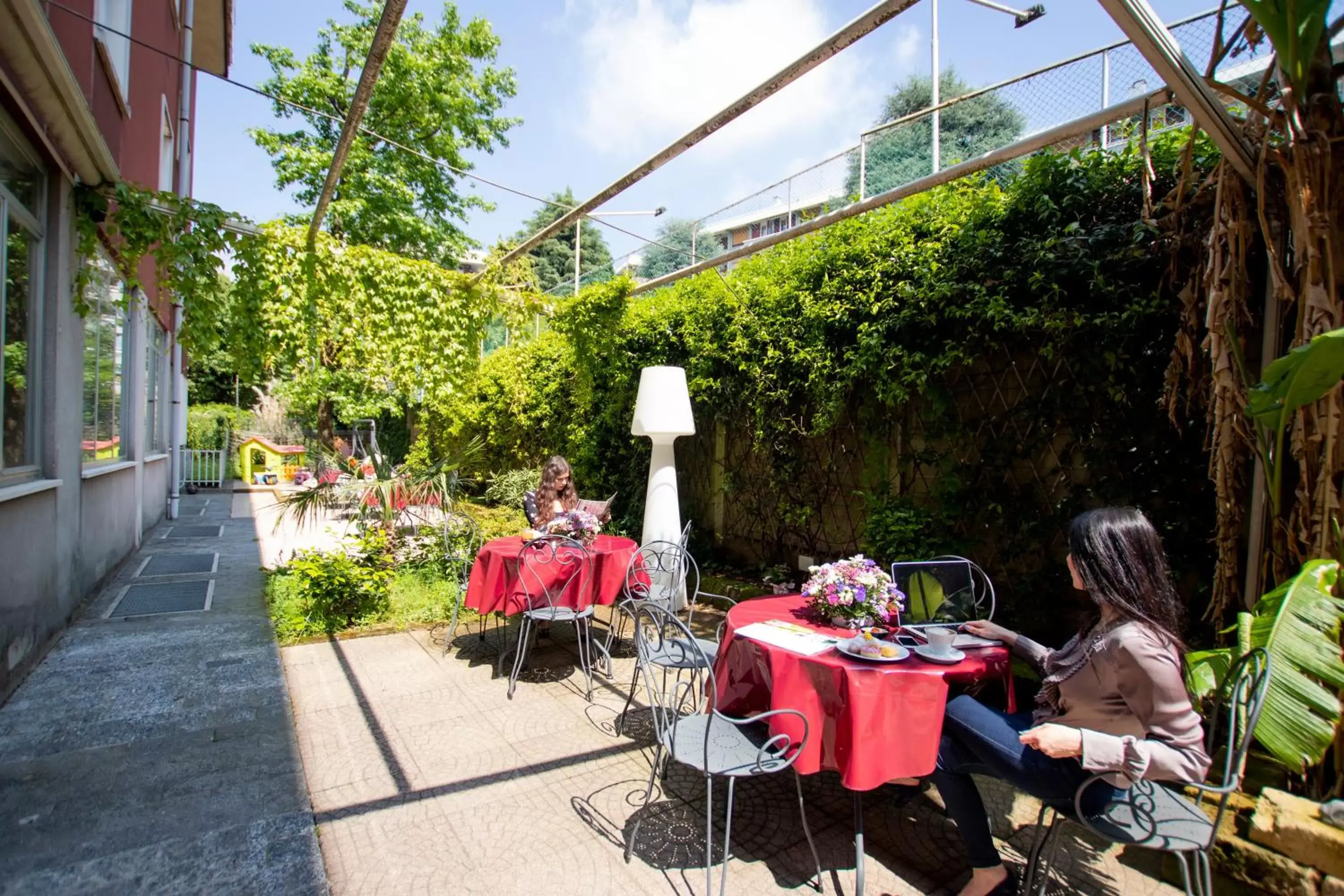 Garden, Restaurant/Places to Eat in Hotel Concorde Fiera