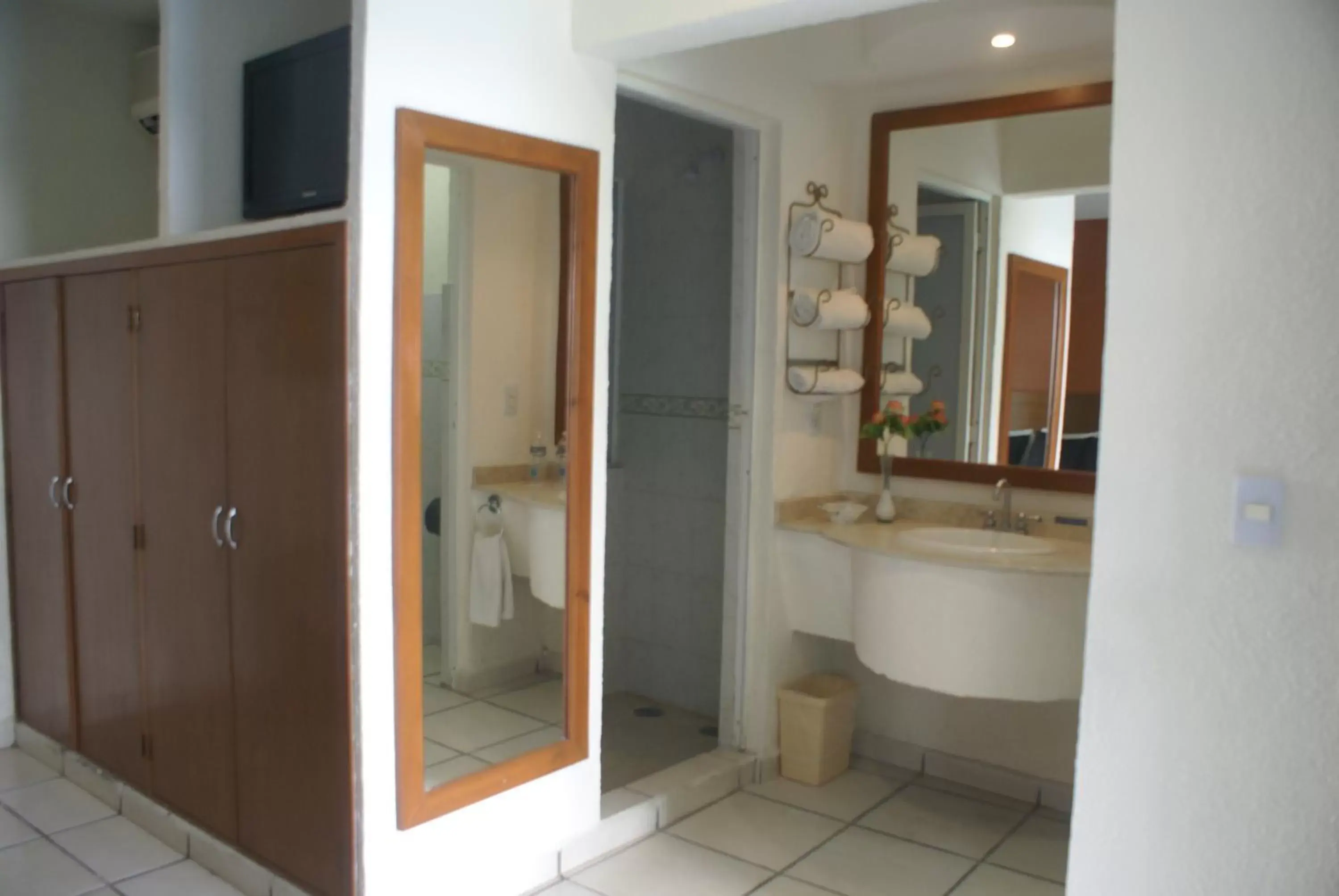 Bathroom in Hotel Arcos Aeropuerto