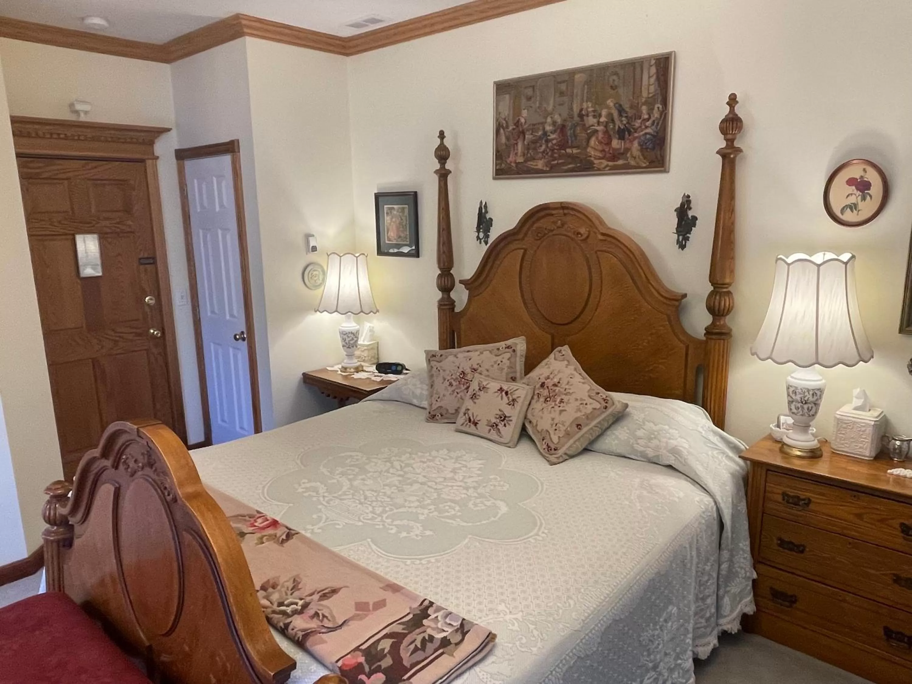 Bed in Big Yellow Inn