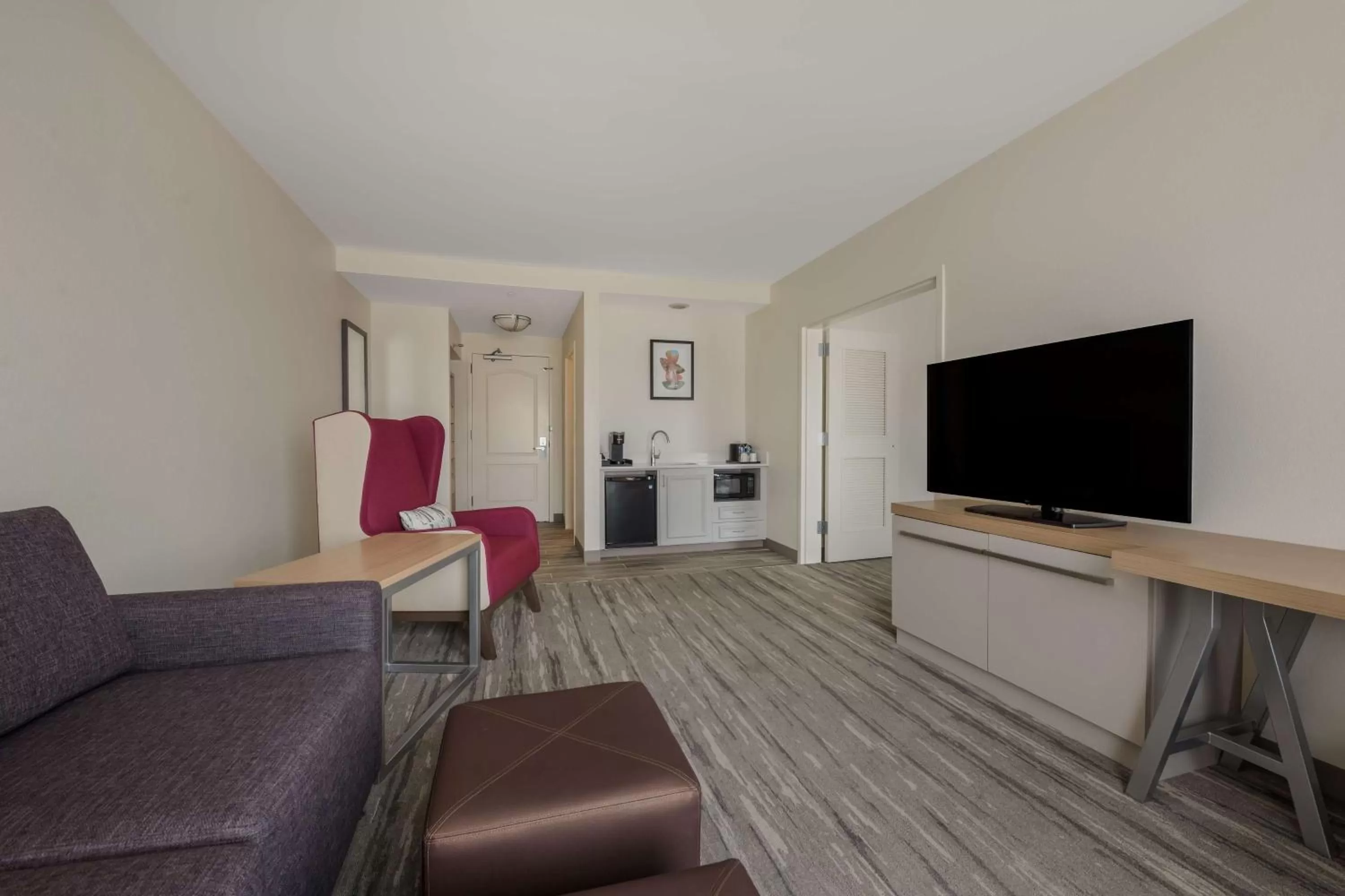 One Bedroom King Suite in Hilton Garden Inn Rockford