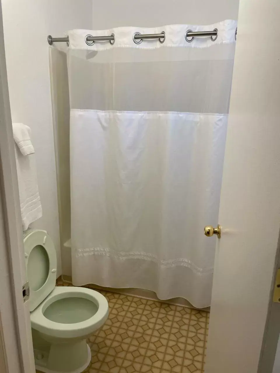 Bathroom in Murphey's Motel LLC