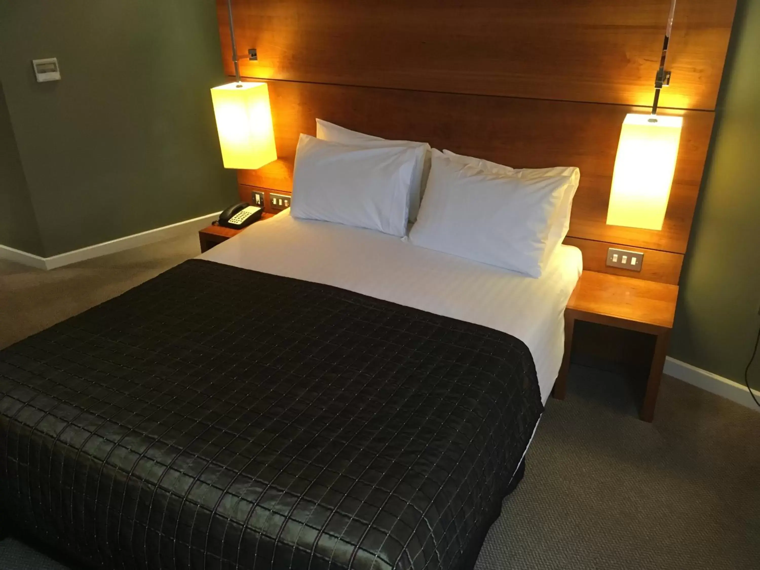 Bed in Ramada Plaza Wrexham