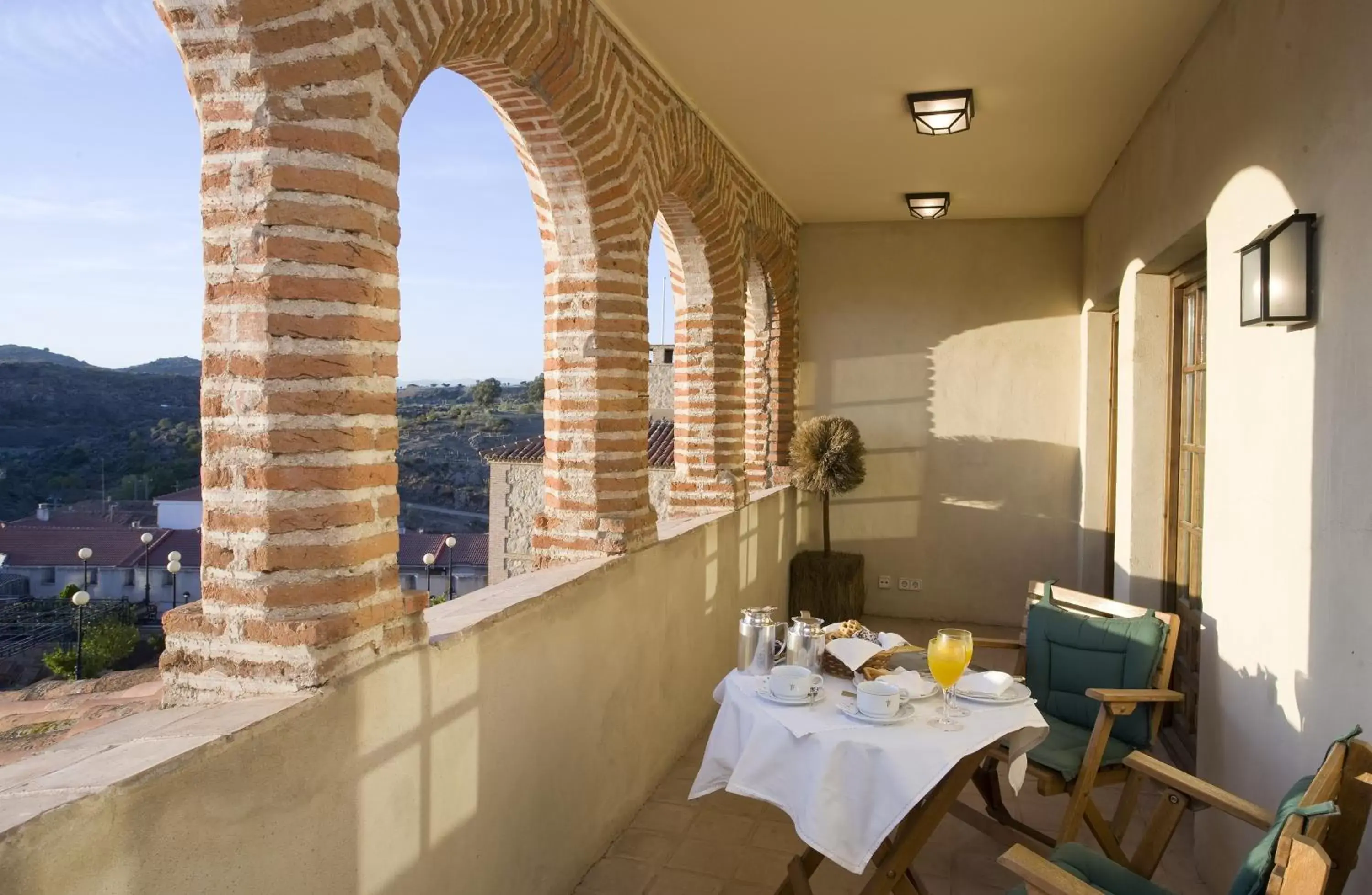 Balcony/Terrace, Restaurant/Places to Eat in Parador de Plasencia