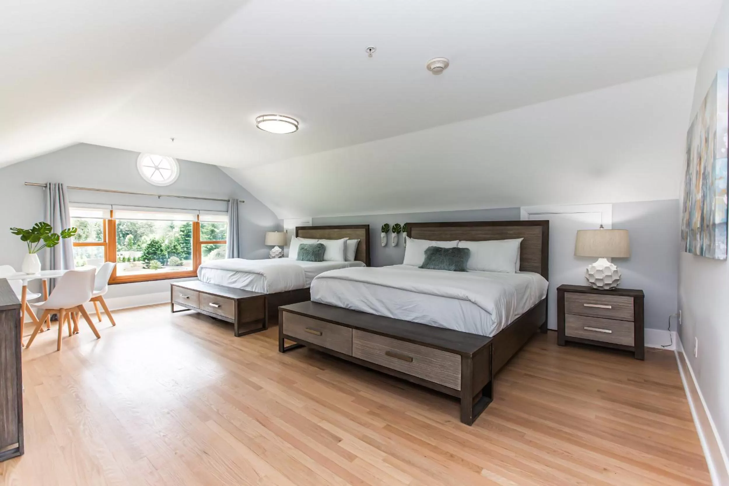 Bed in SKYLARANNA Resort & SPA