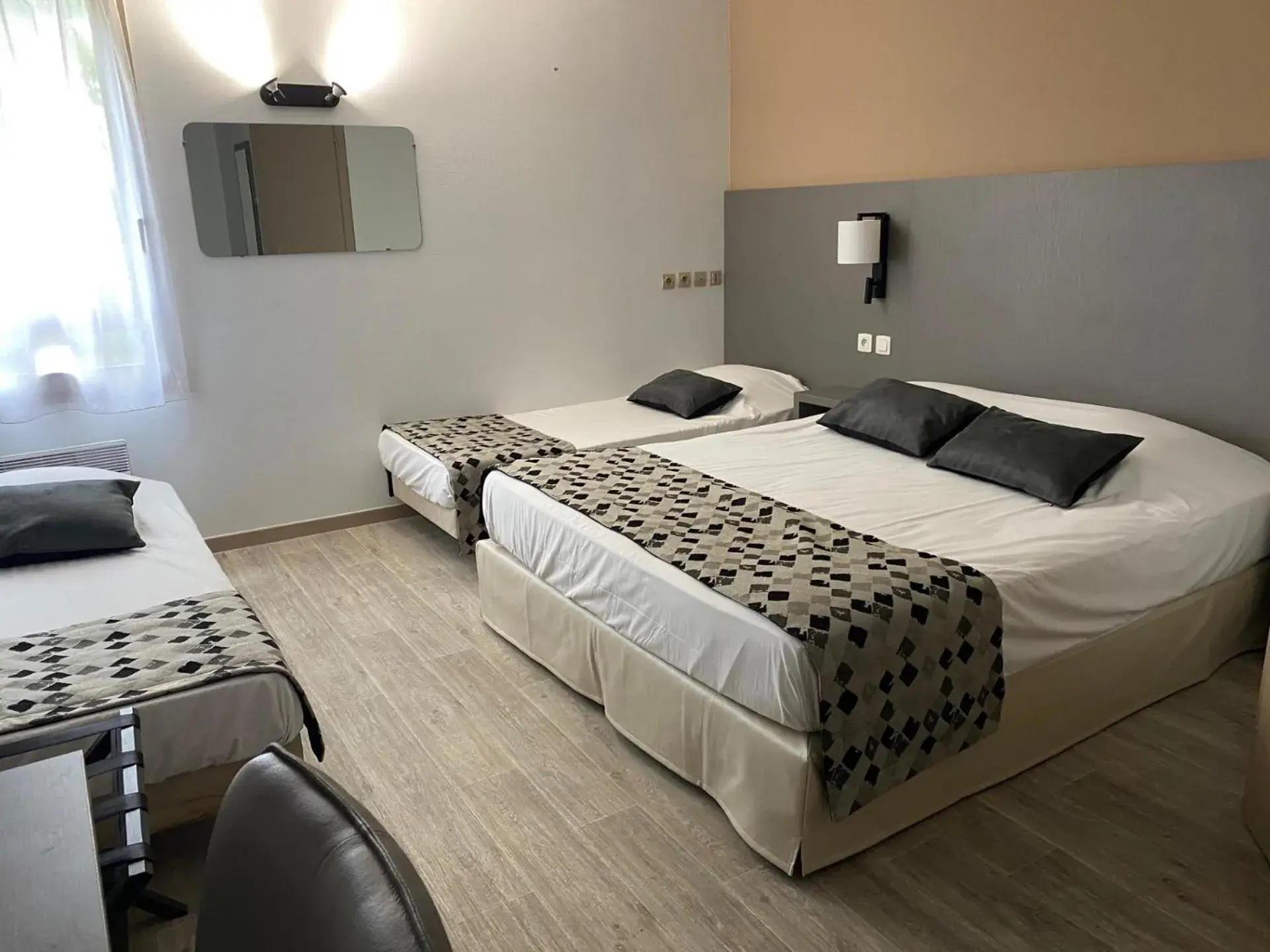 Bedroom, Bed in Hotel The Originals Romans-sur-Isère Le Clos des Tanneurs