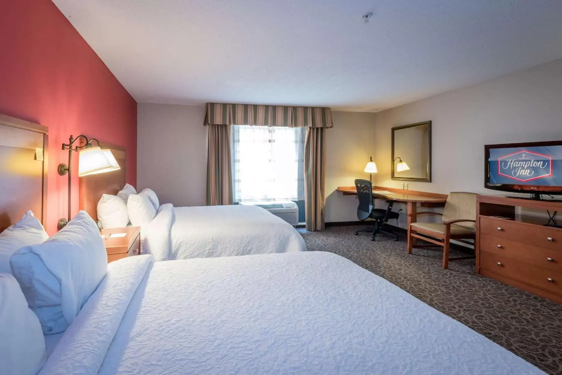 Bed in Hampton Inn Enterprise Bed in Hampton Inn Enterprise