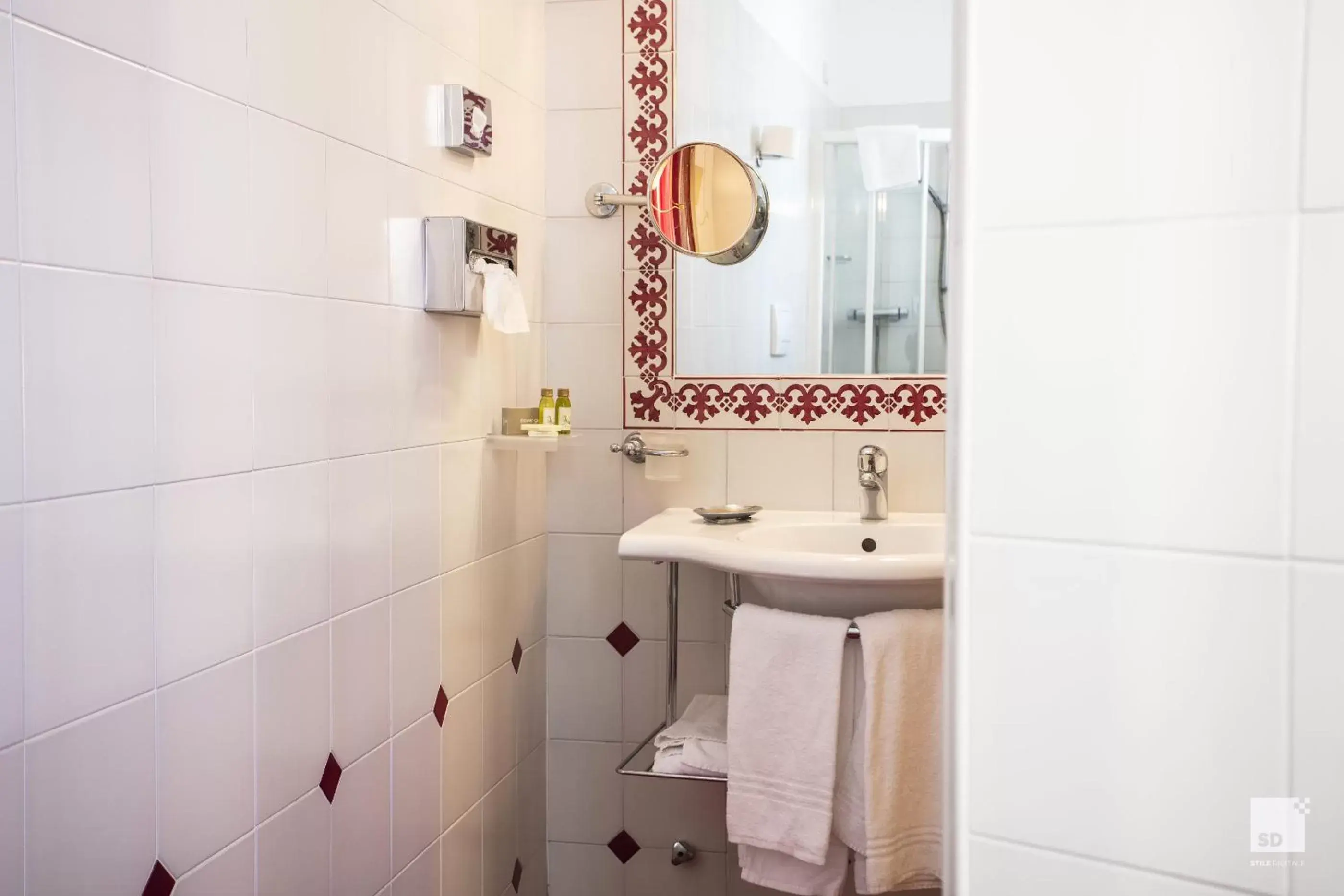 Bathroom in Hotel Alessandro Della Spina