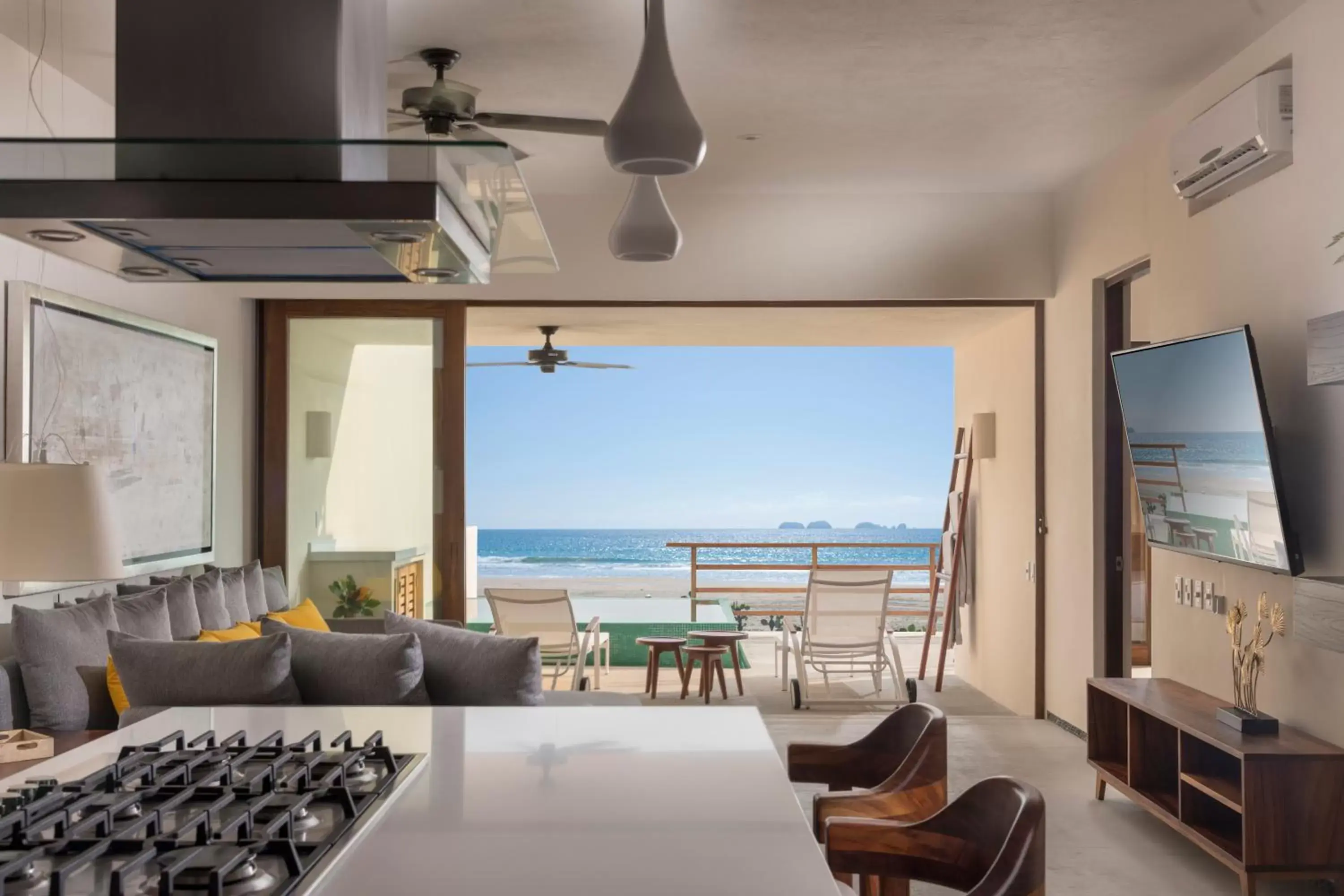 Kitchen or kitchenette in Marea Beachfront Villas