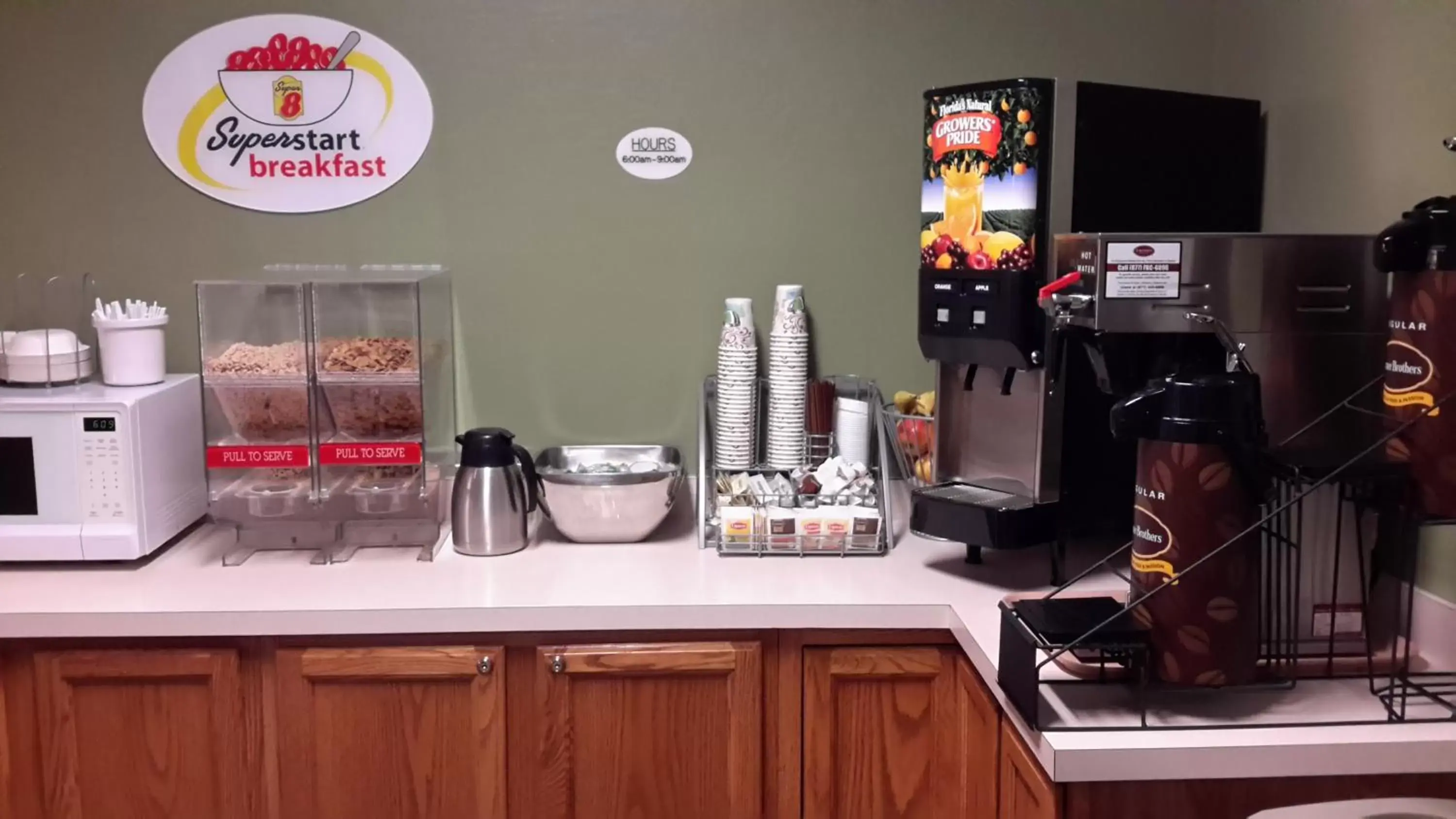 Continental breakfast in Super 8 by Wyndham Cut Bank