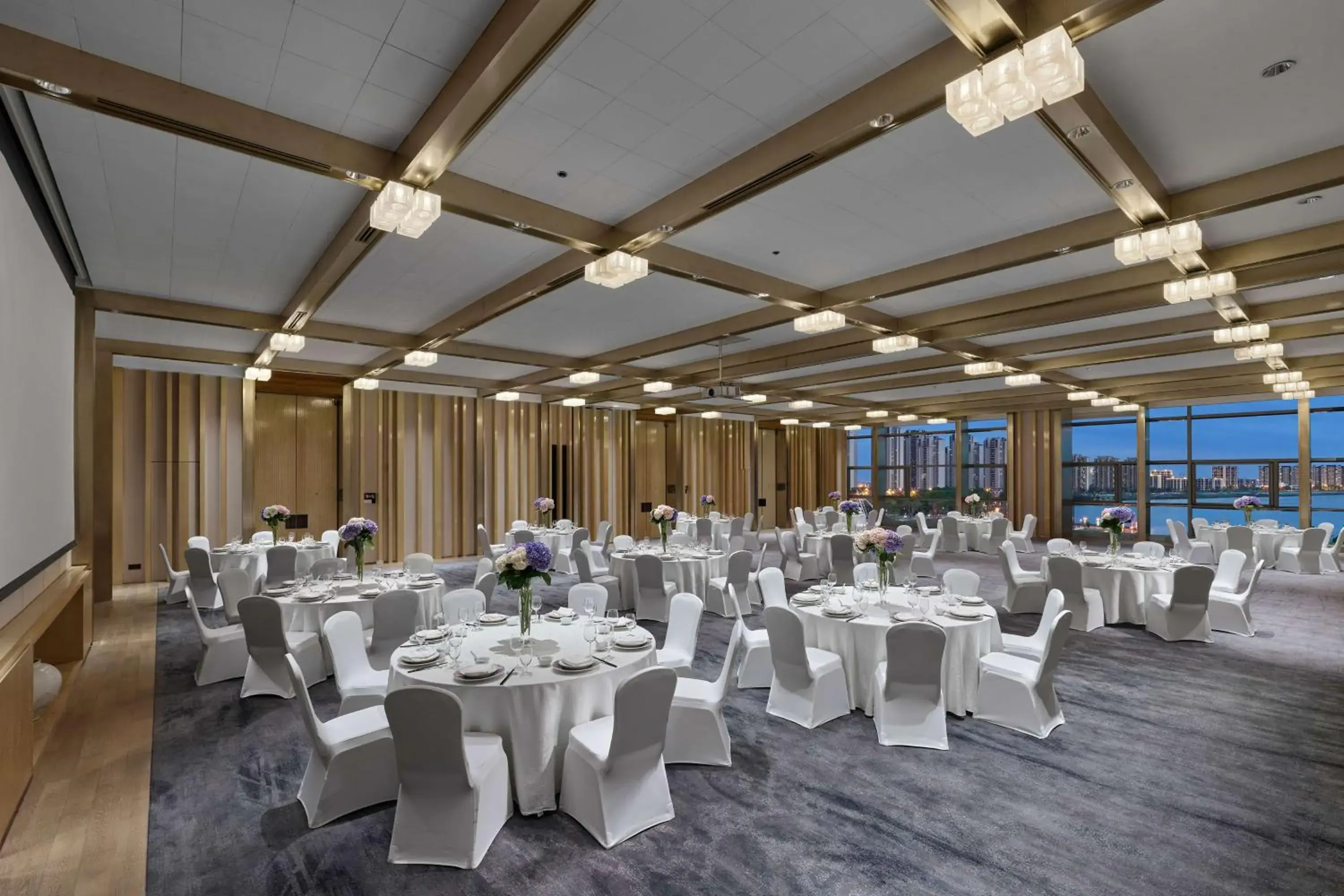 Meeting/conference room, Banquet Facilities in Hilton Suzhou Yinshan Lake