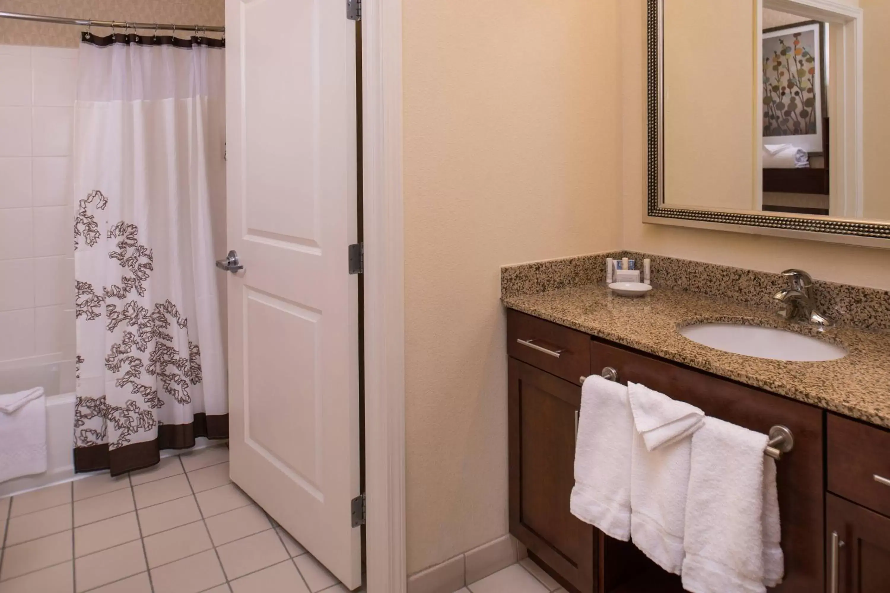 Bathroom in Residence Inn by Marriott Albuquerque Airport