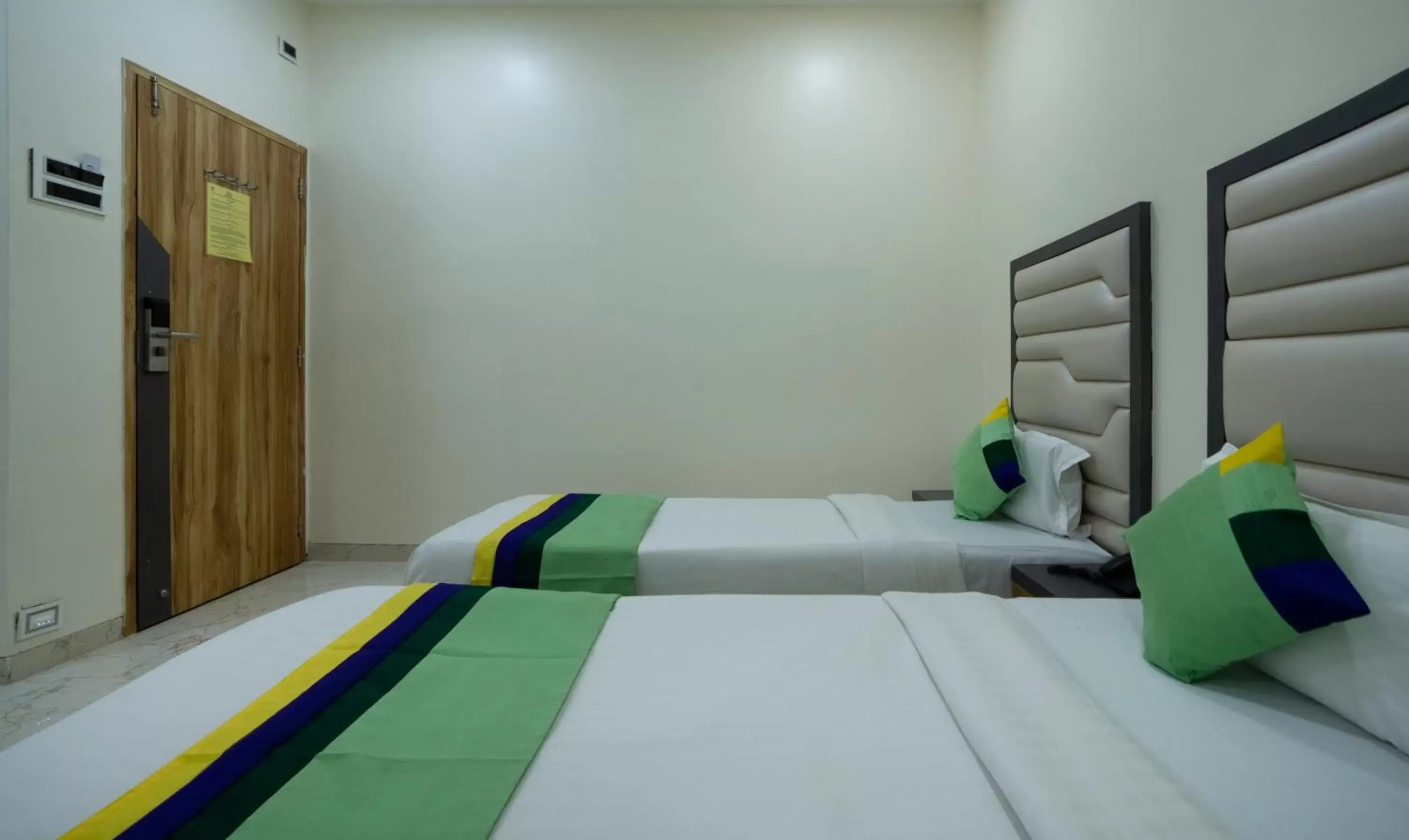 Bed in Treebo Zaid International Powai Bed in Treebo Zaid International Powai