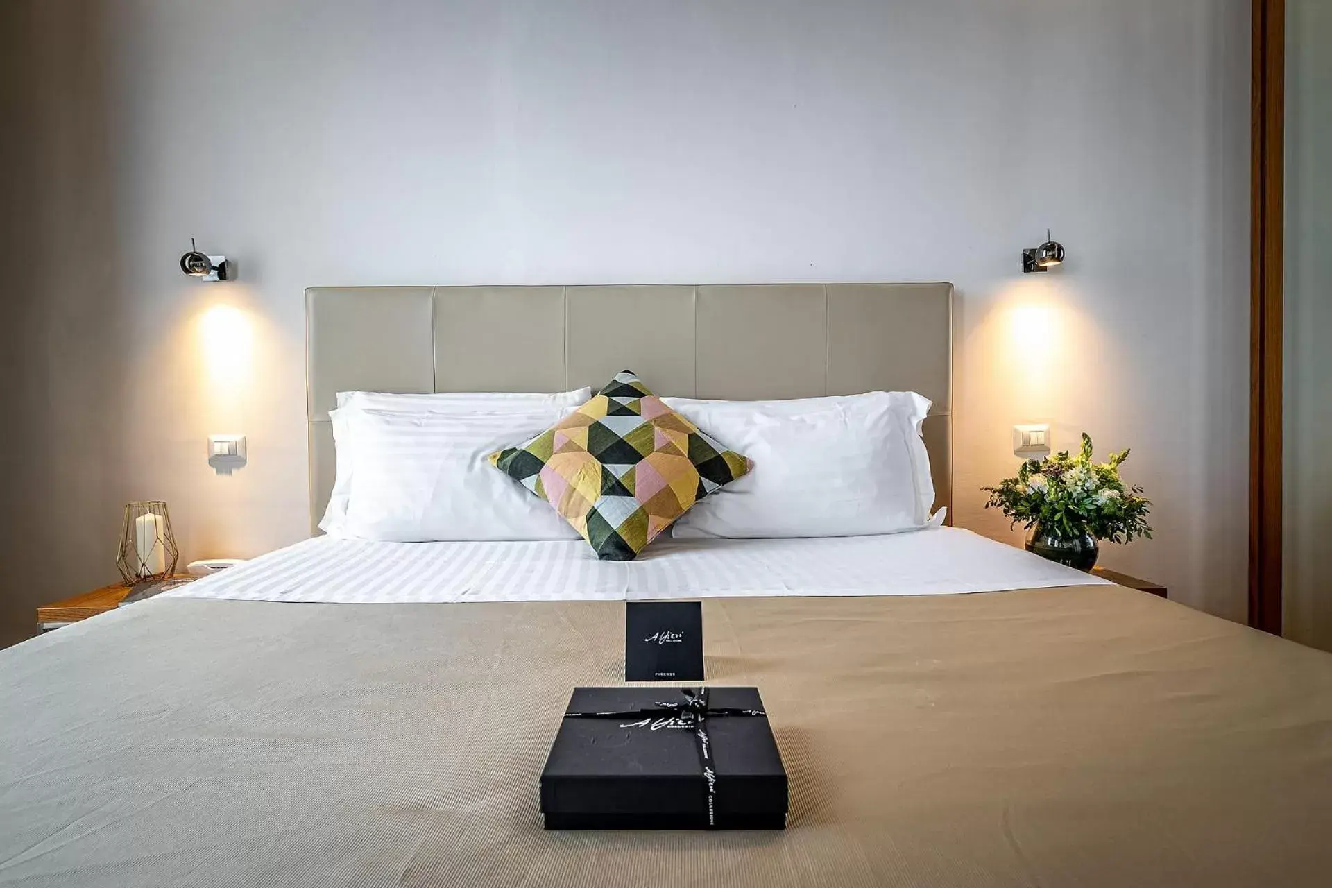 Bed in Alfieri Signature Suites - Alfieri Collezione