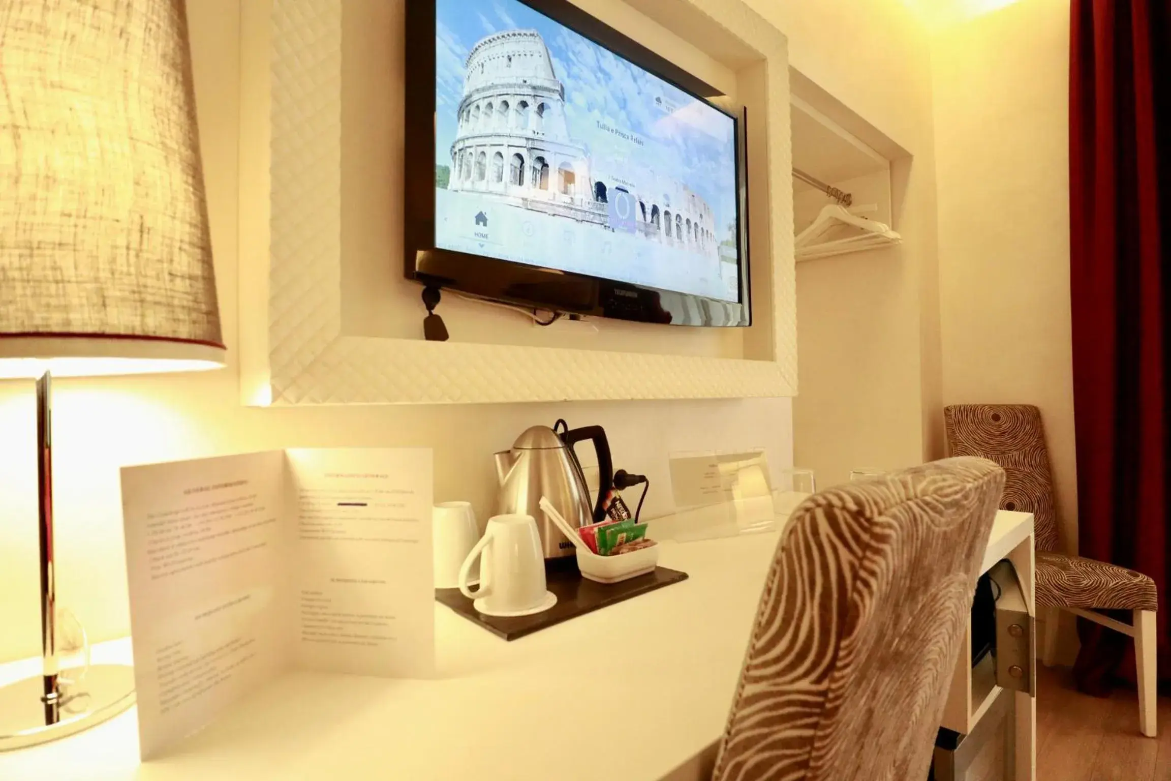 Photo of the whole room in Tullia&Prisca Relais Photo of the whole room in Tullia&Prisca Relais