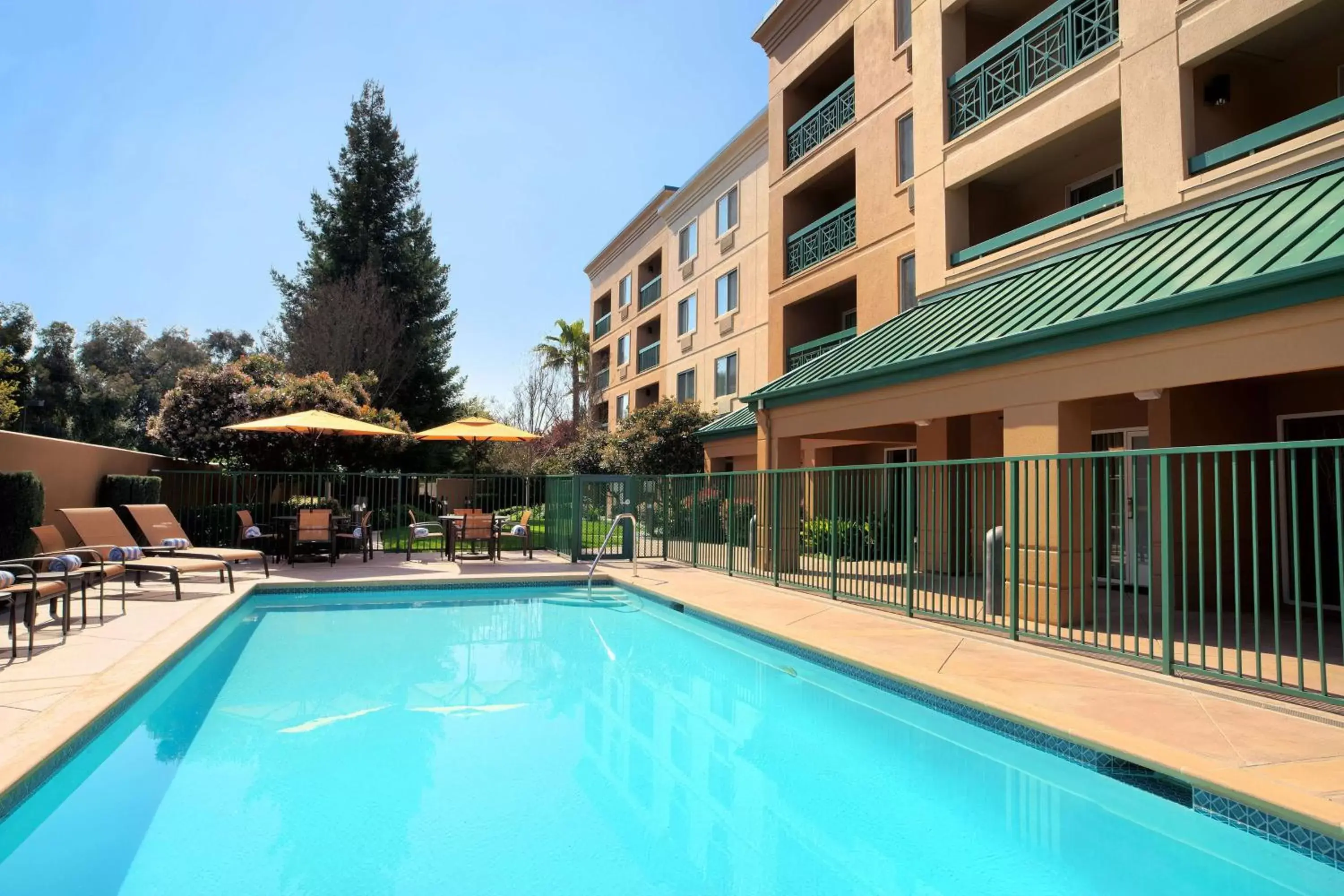 Pool view, Swimming Pool in Sonesta Select San Ramon