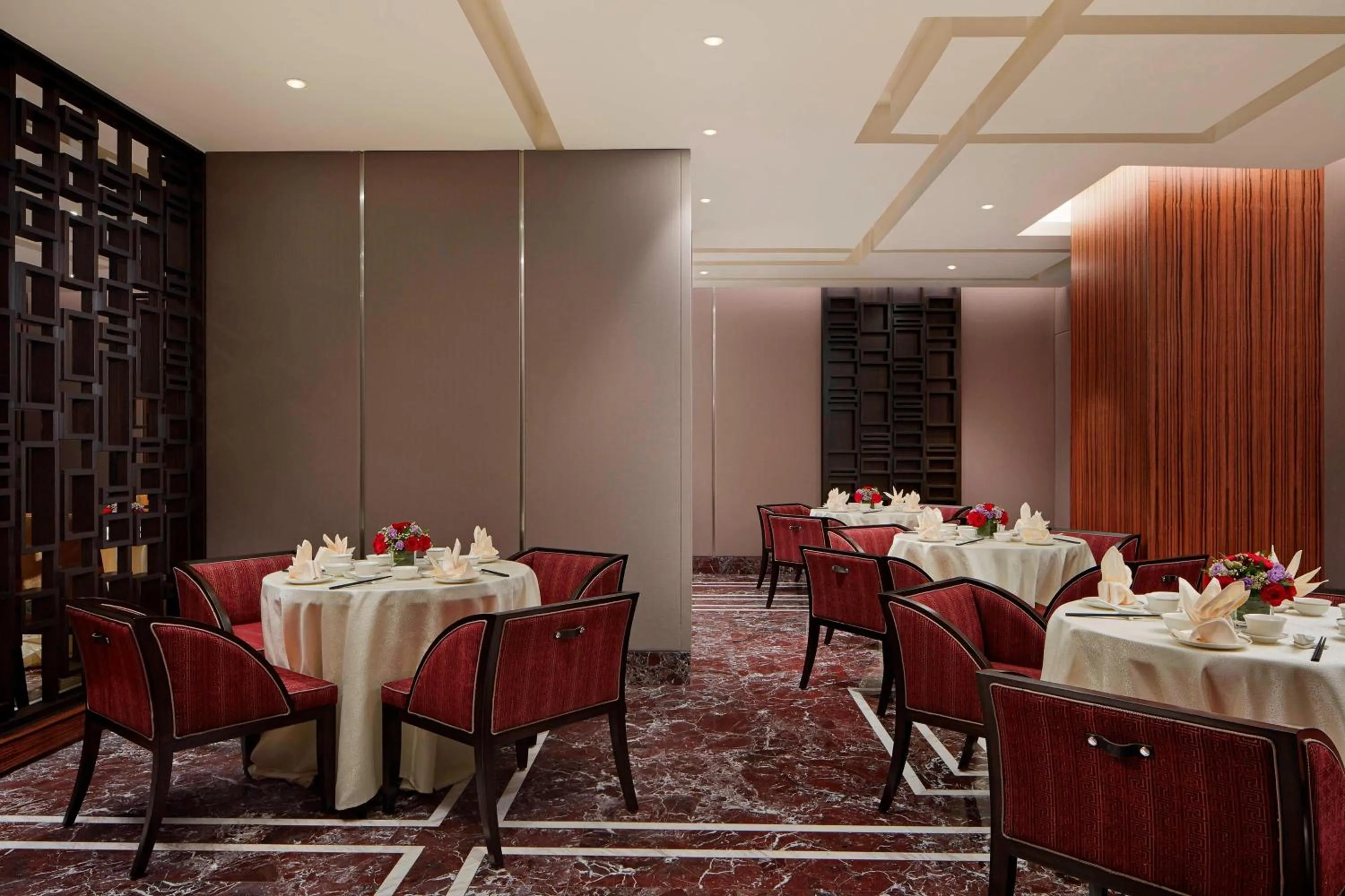 Restaurant/places to eat in Sheraton Petaling Jaya Hotel