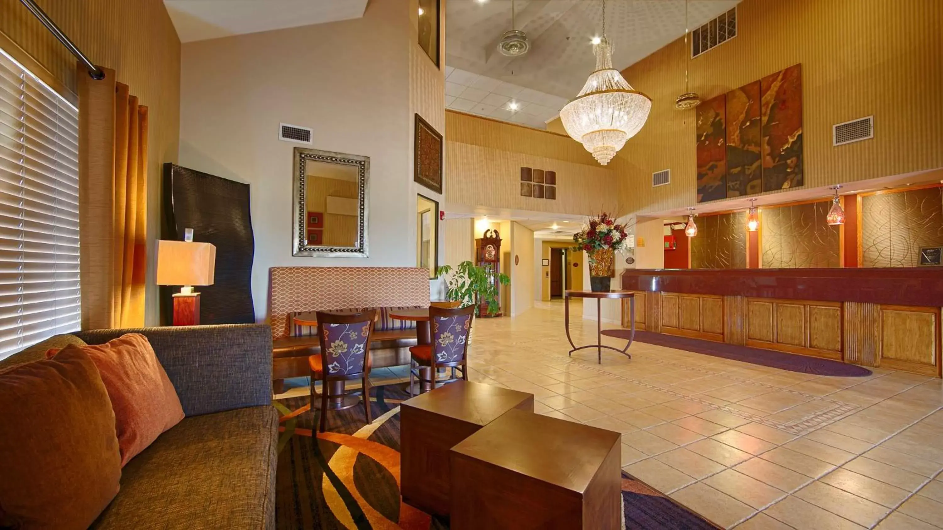 Lobby or reception, Lobby/Reception in Best Western Plus Tulsa Woodland Hills Hotel and Suites