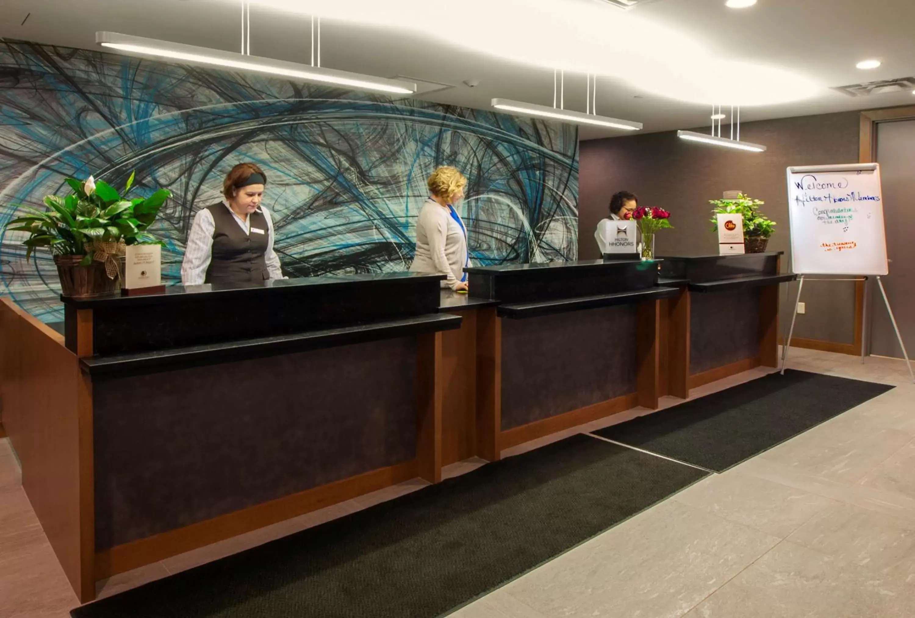 Lobby or reception, Lobby/Reception in DoubleTree by Hilton Hotel Niagara Falls New York