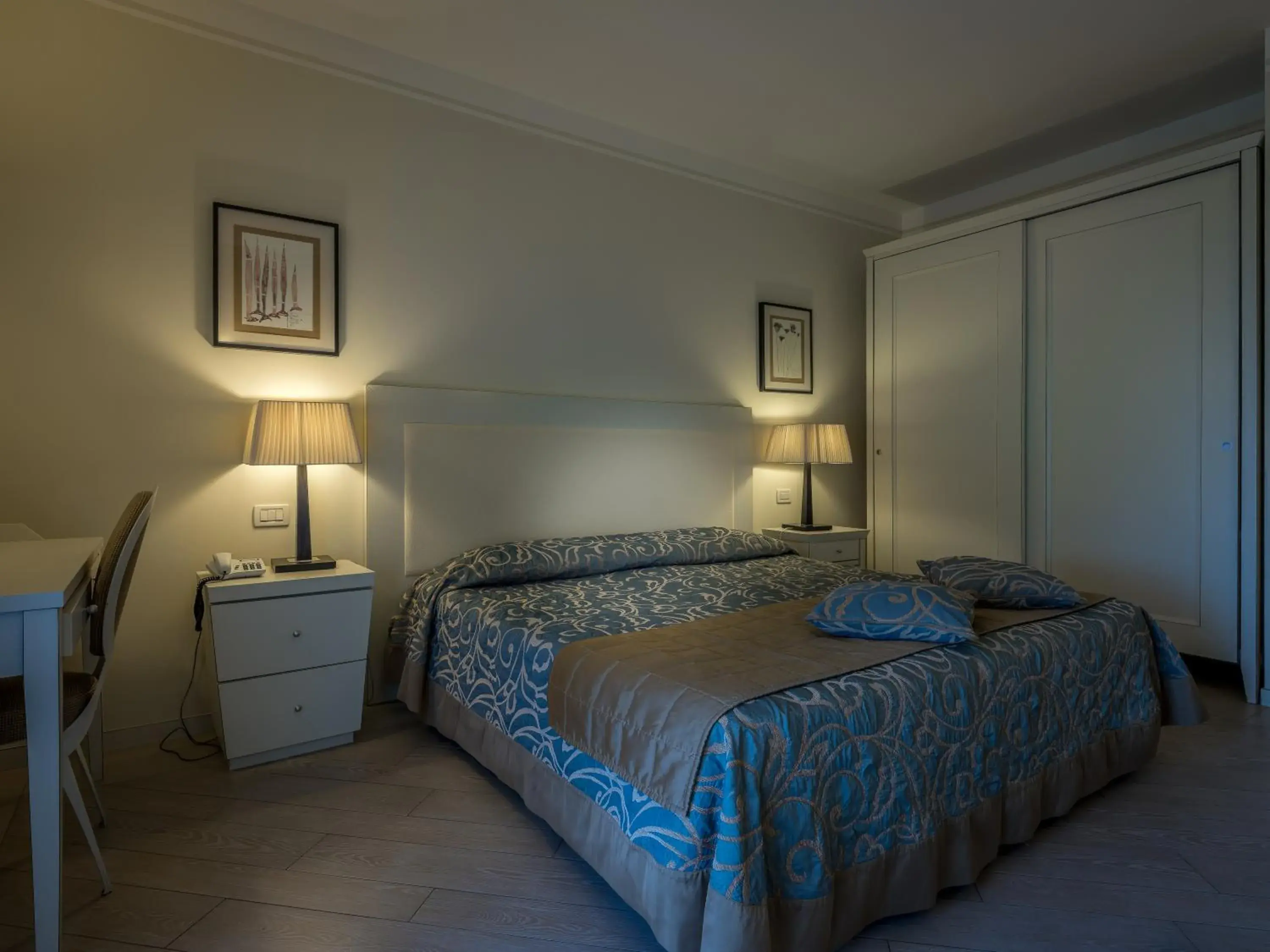 Bedroom, Bed in Parc Hotel Germano Suites & Apartments