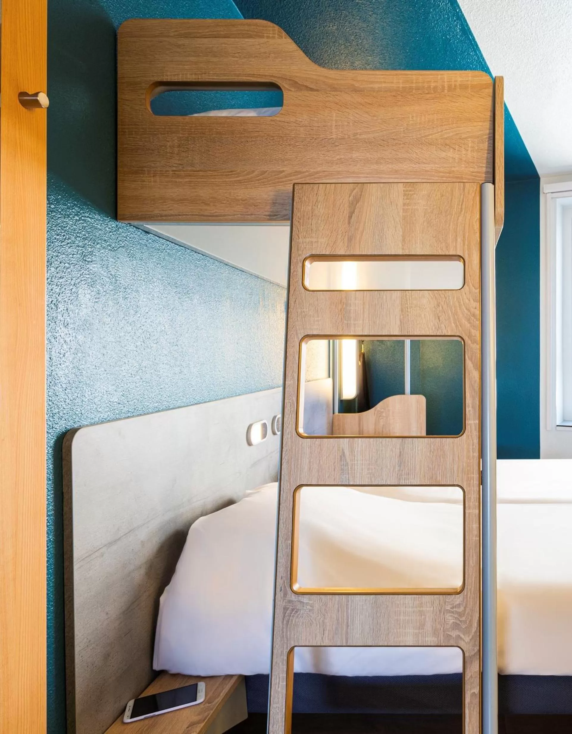 Bedroom, Bed in ibis budget Porte D'Orleans