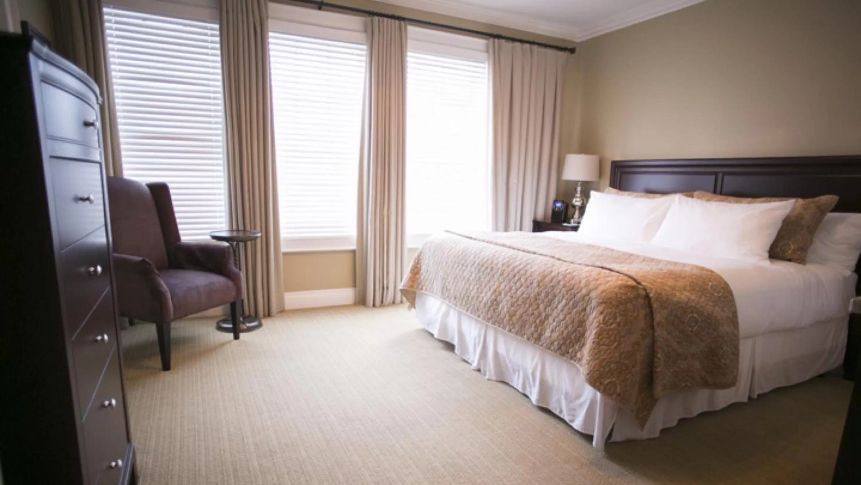 Bedroom, Bed in 124 on Queen Hotel & Spa