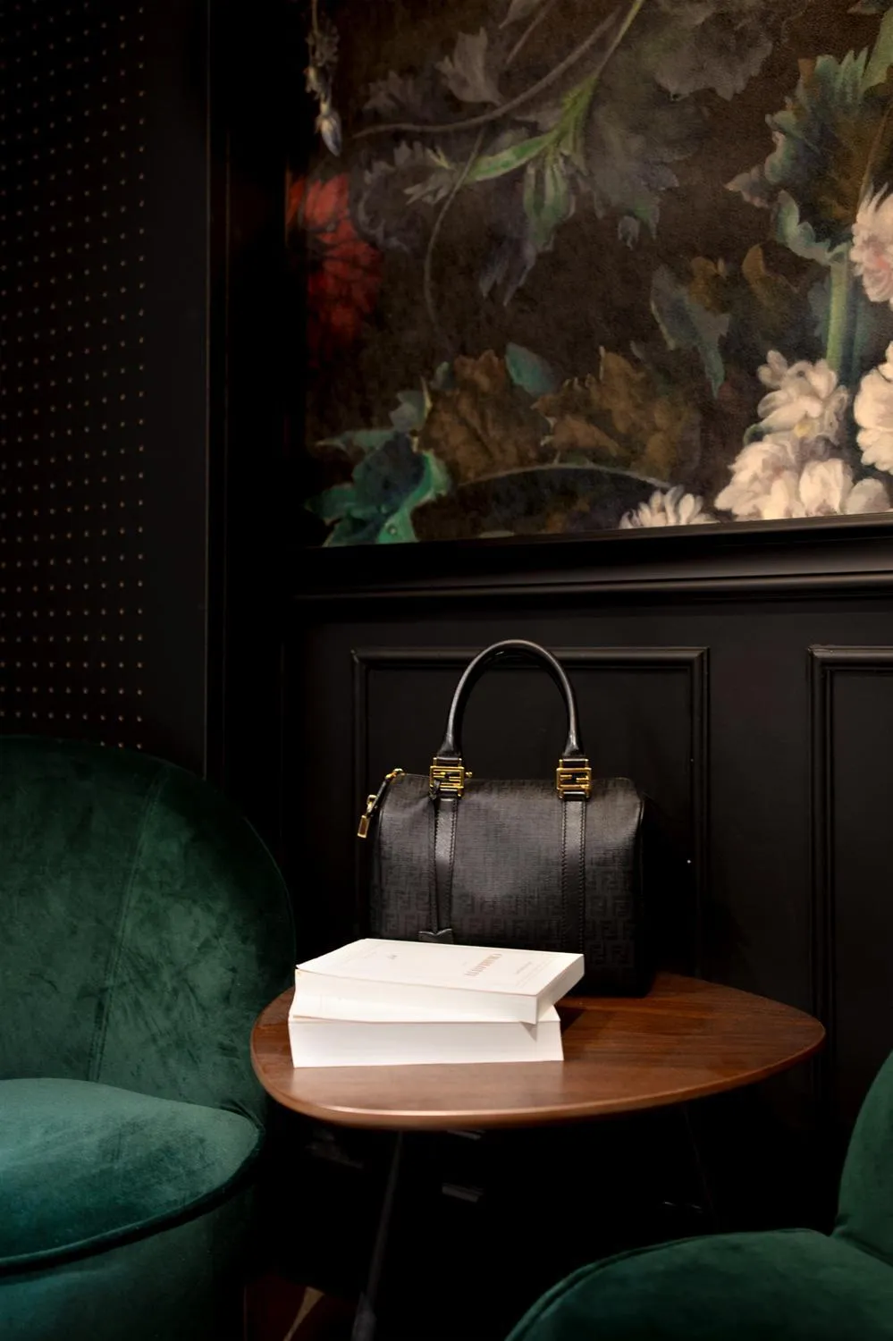 Lobby or reception in Hôtel Edmond W Lyon Part-Dieu