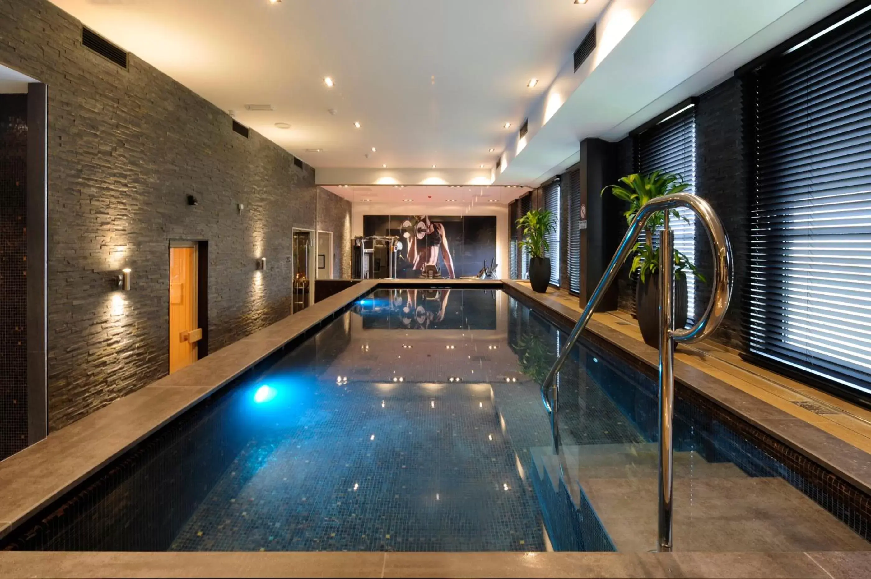 , Swimming Pool in Van der Valk Hotel Hoorn