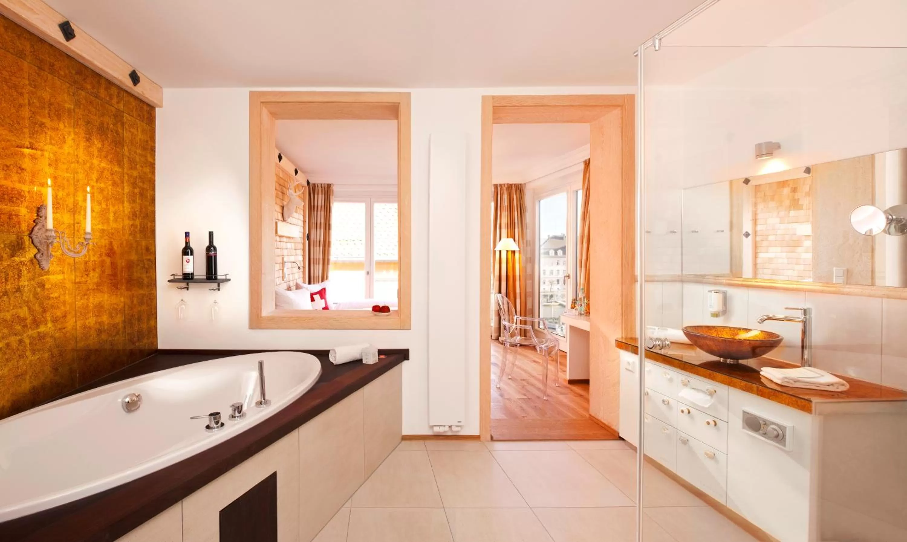 Bathroom in YachtHotel Helvetia Spa- und Wellnessdomizil